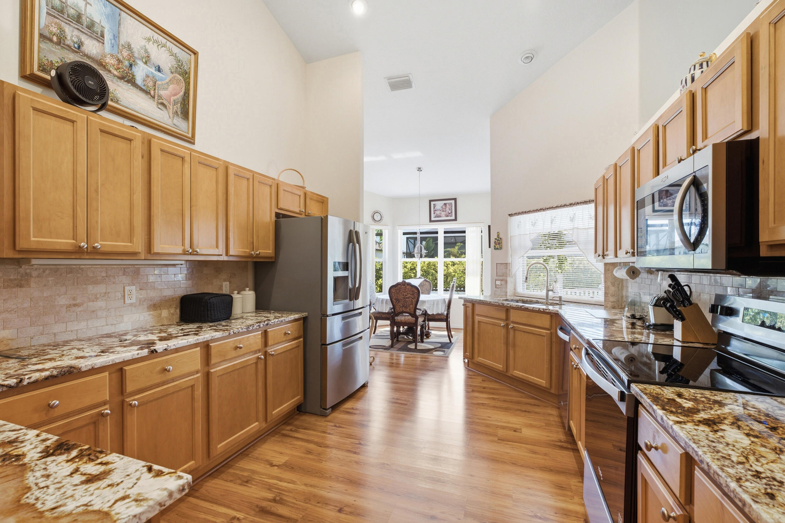 6445 36th Place Property Photo 18