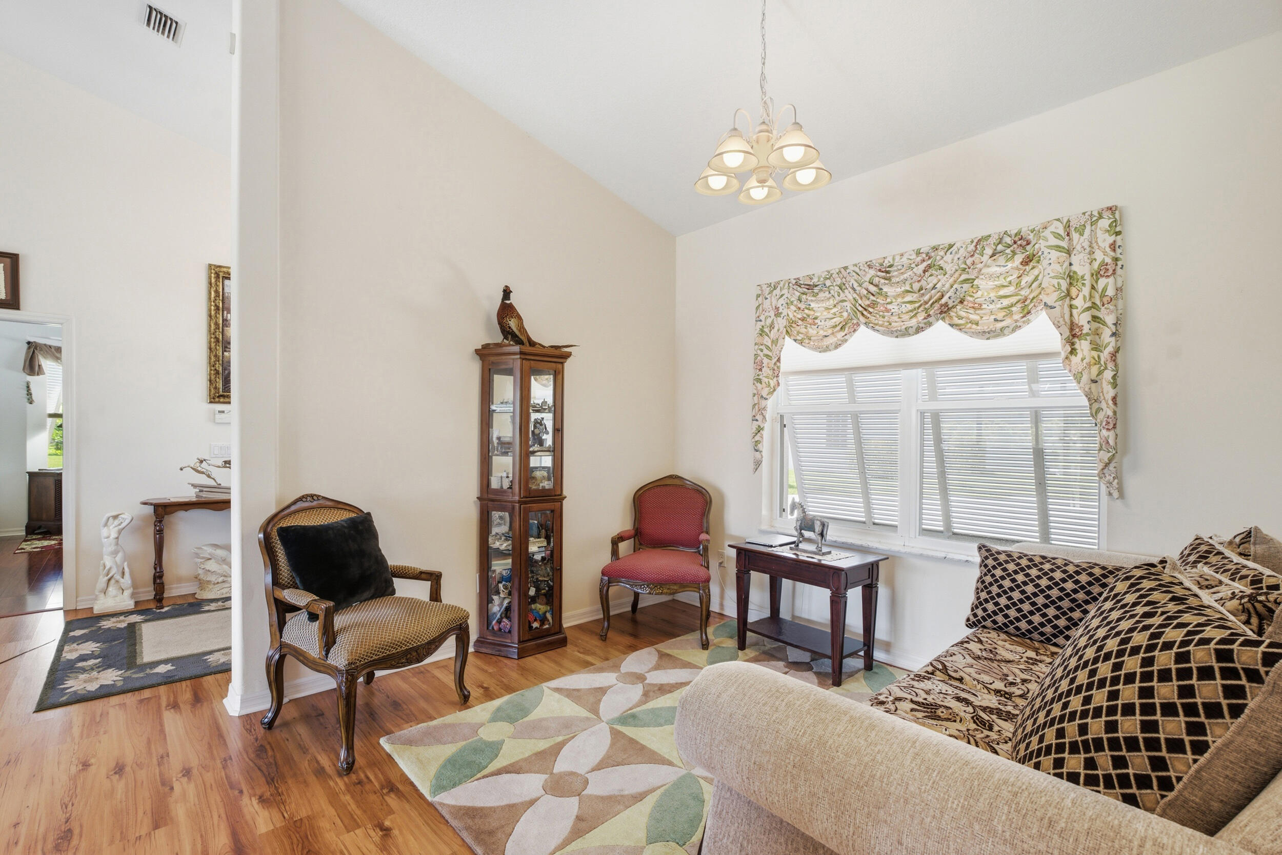 6445 36th Place Property Photo 19