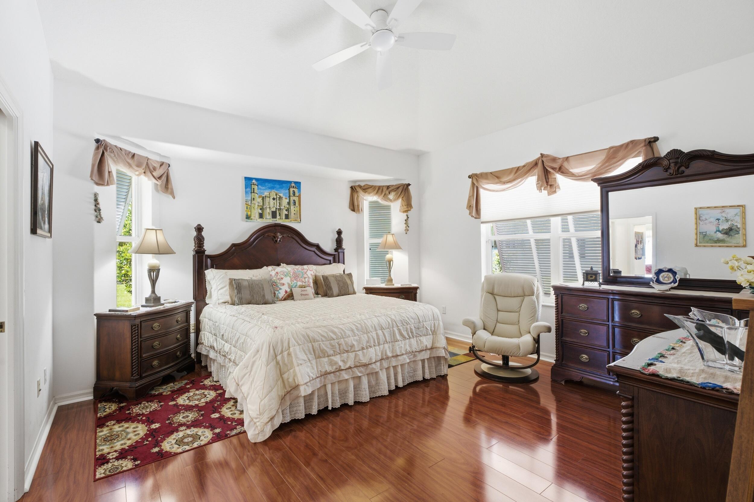 6445 36th Place Property Photo 21