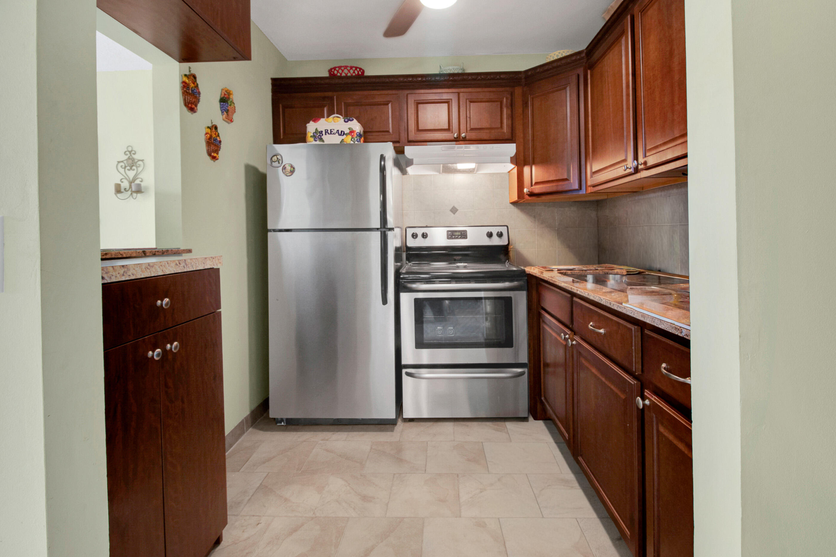 412 Brighton J Property Photo 1