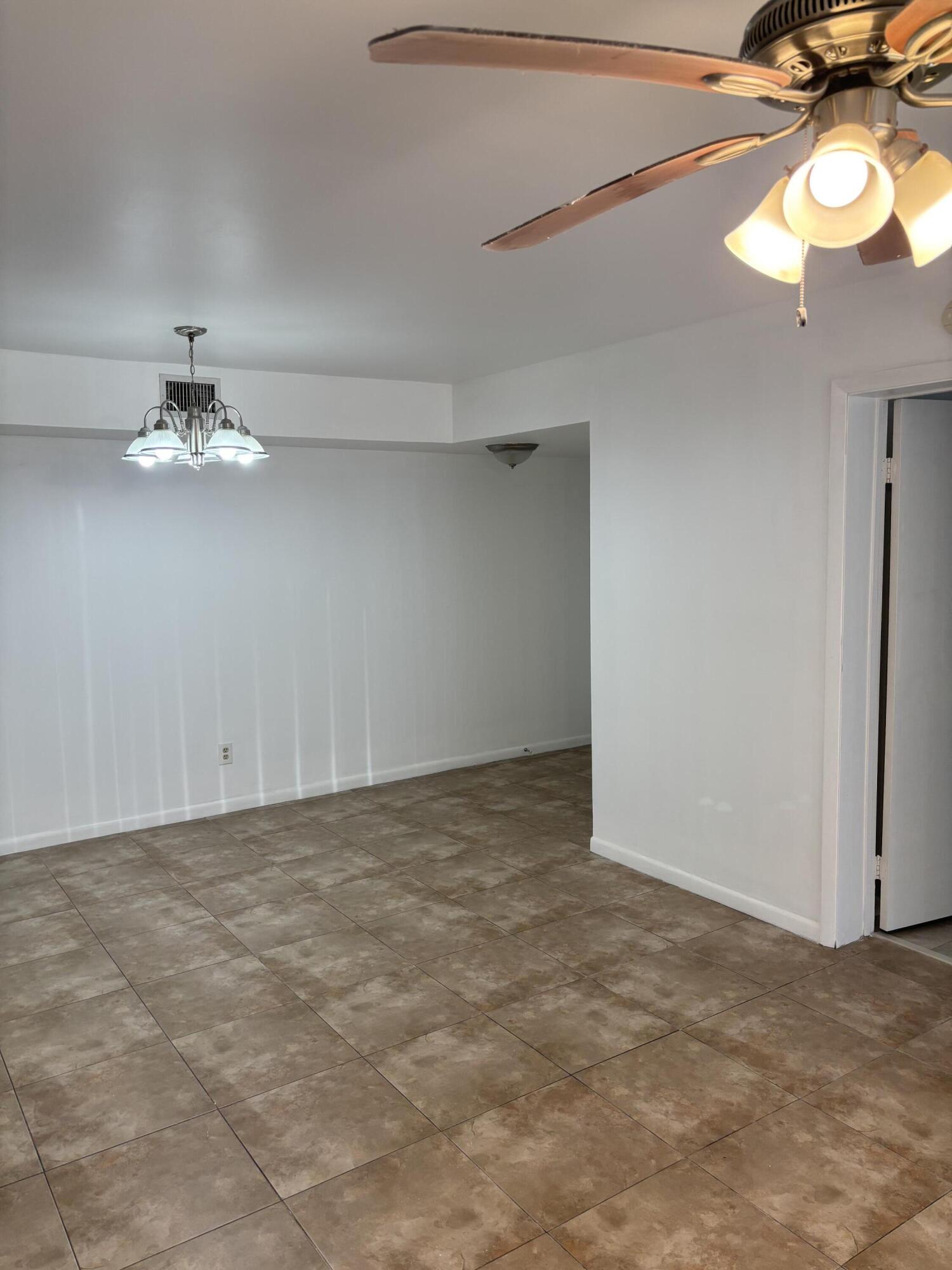 9266 W Atlantic Boulevard W 1012 Property Photo 11