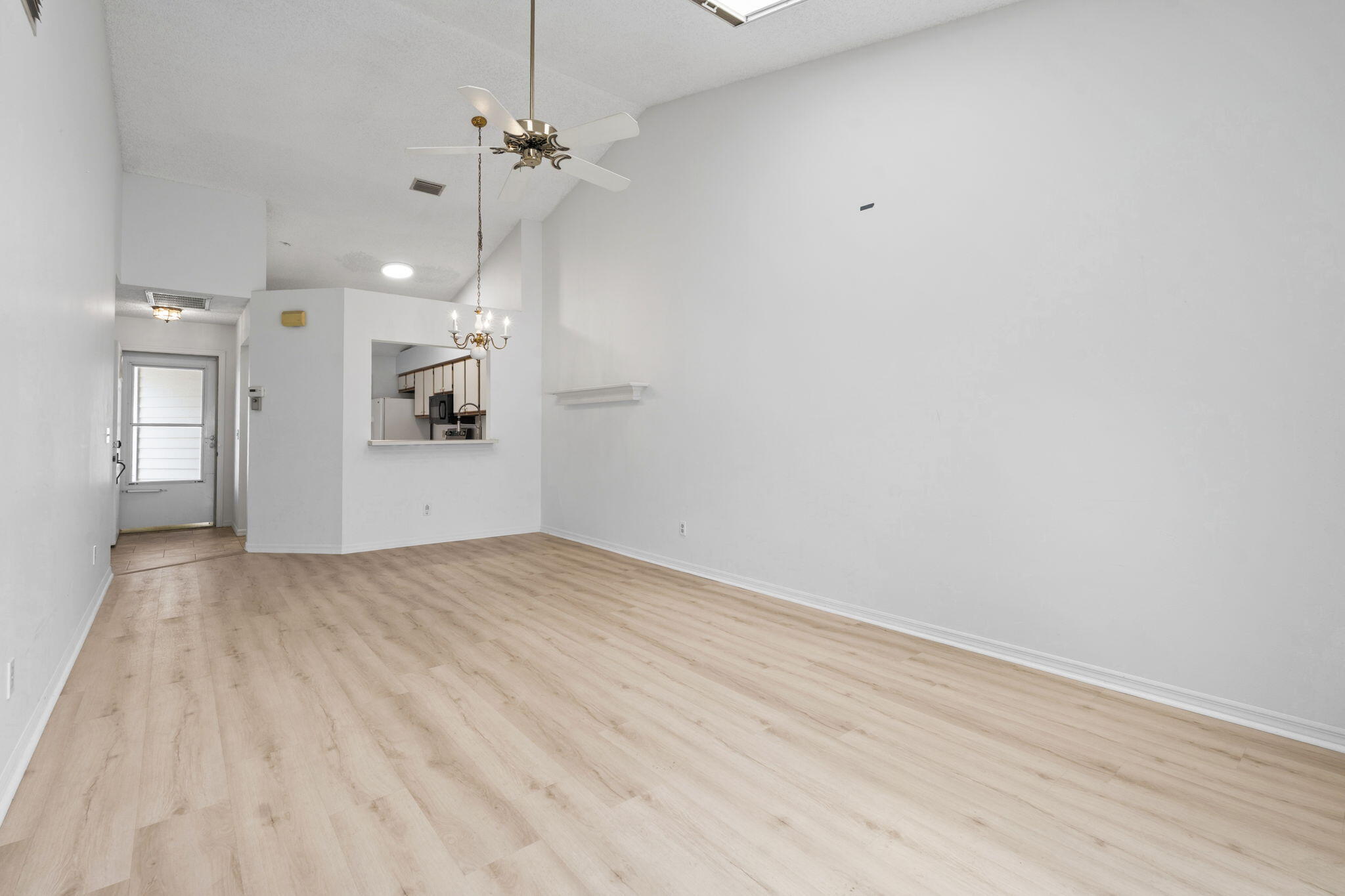 538 9th Place Property Photo 21