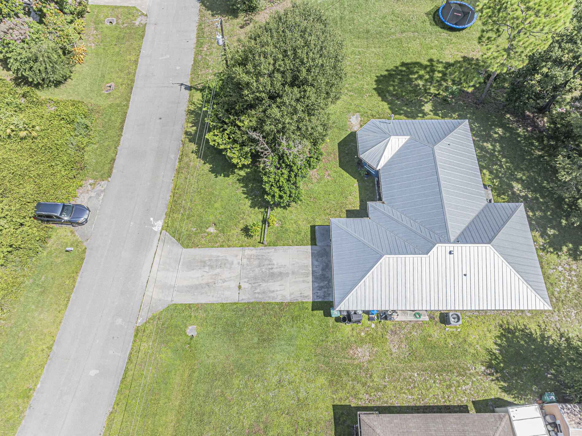 6704 Hulda Drive Property Photo 40