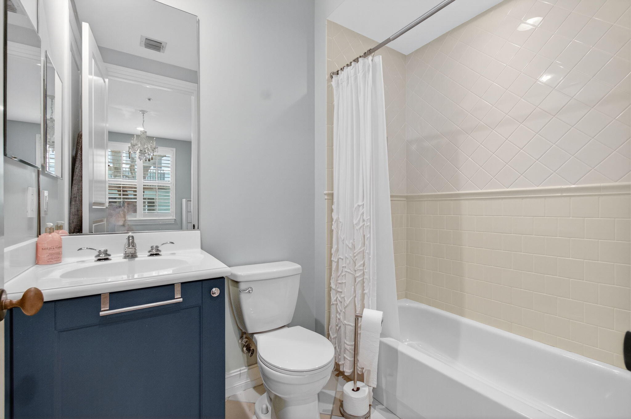 365 W Mallory Circle Property Photo 10