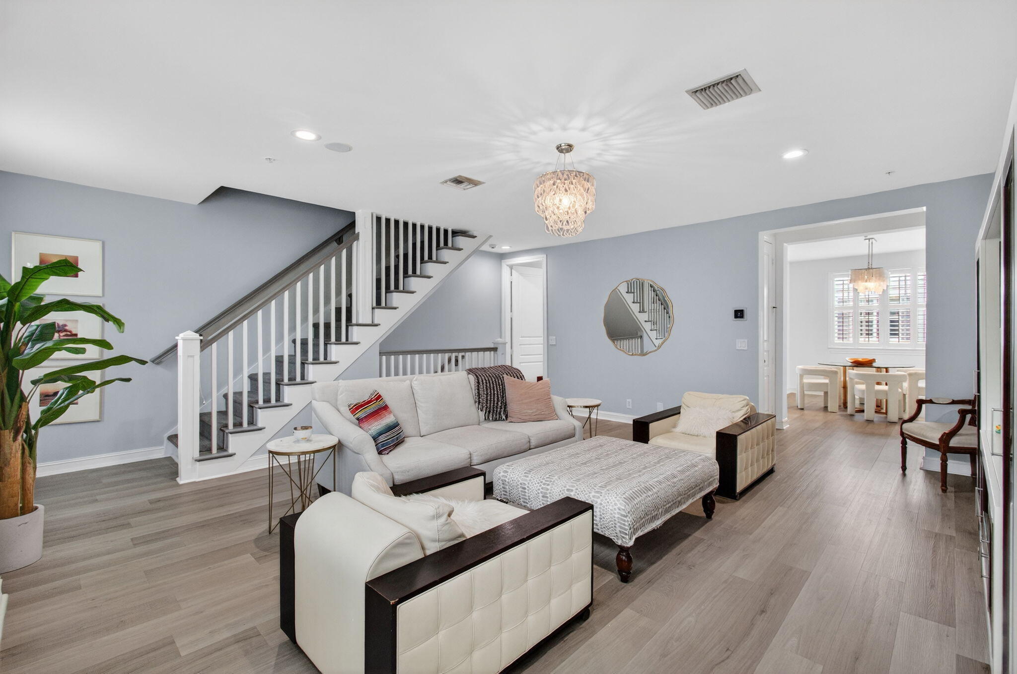 365 W Mallory Circle Property Photo 16