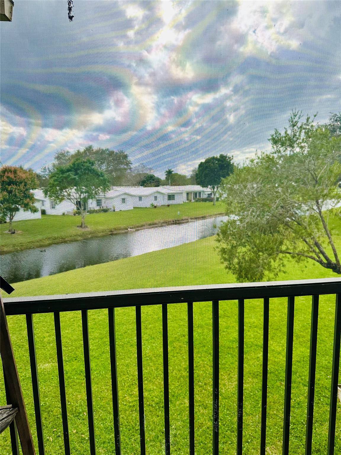 8142 Nw 17th Manor Property Photo 5