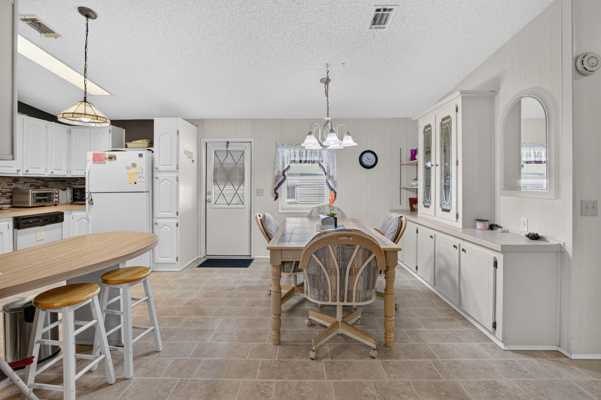51003 Galina Bay Property Photo 3