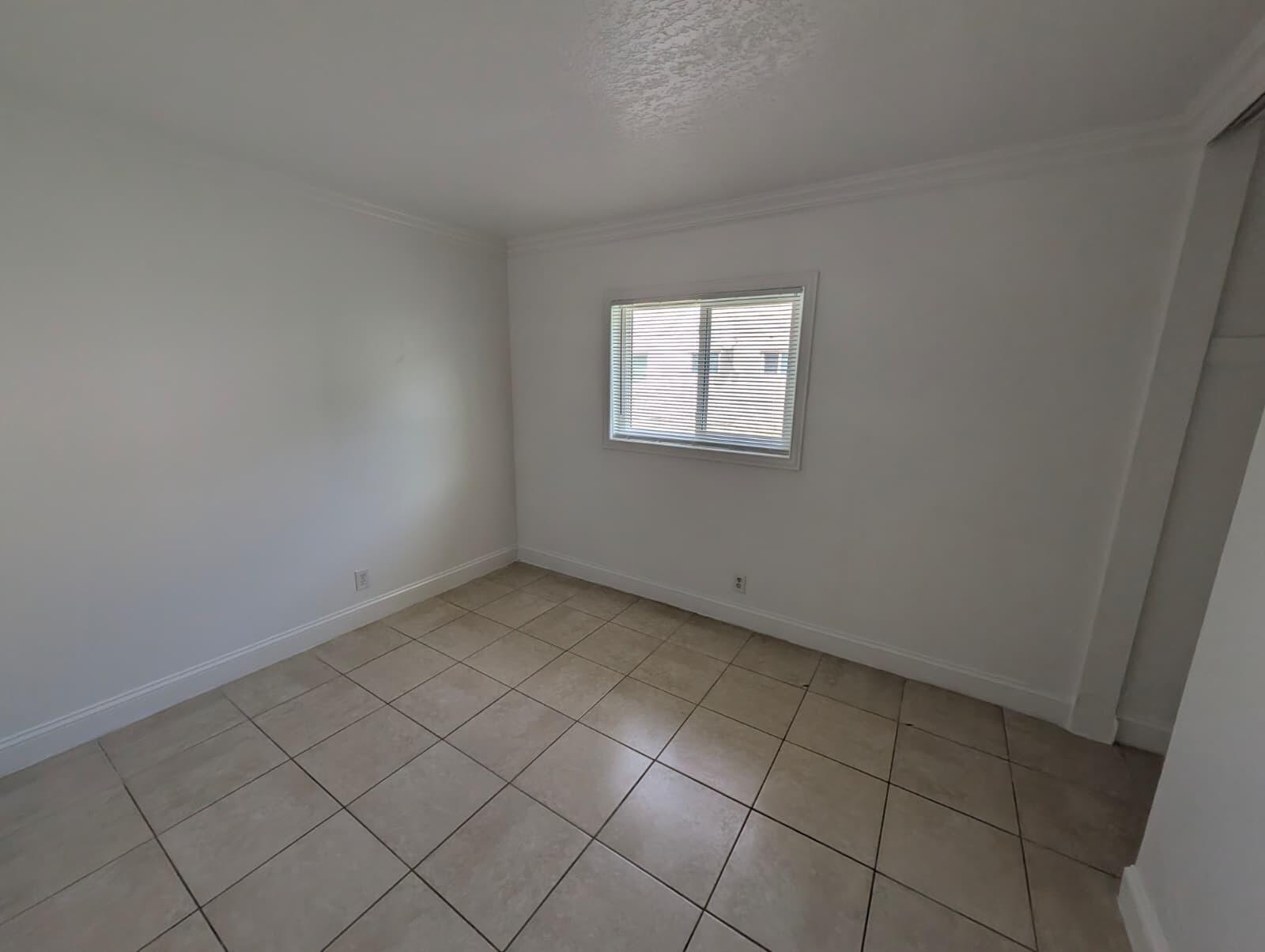 817 Lighthouse Drive B Property Photo 12