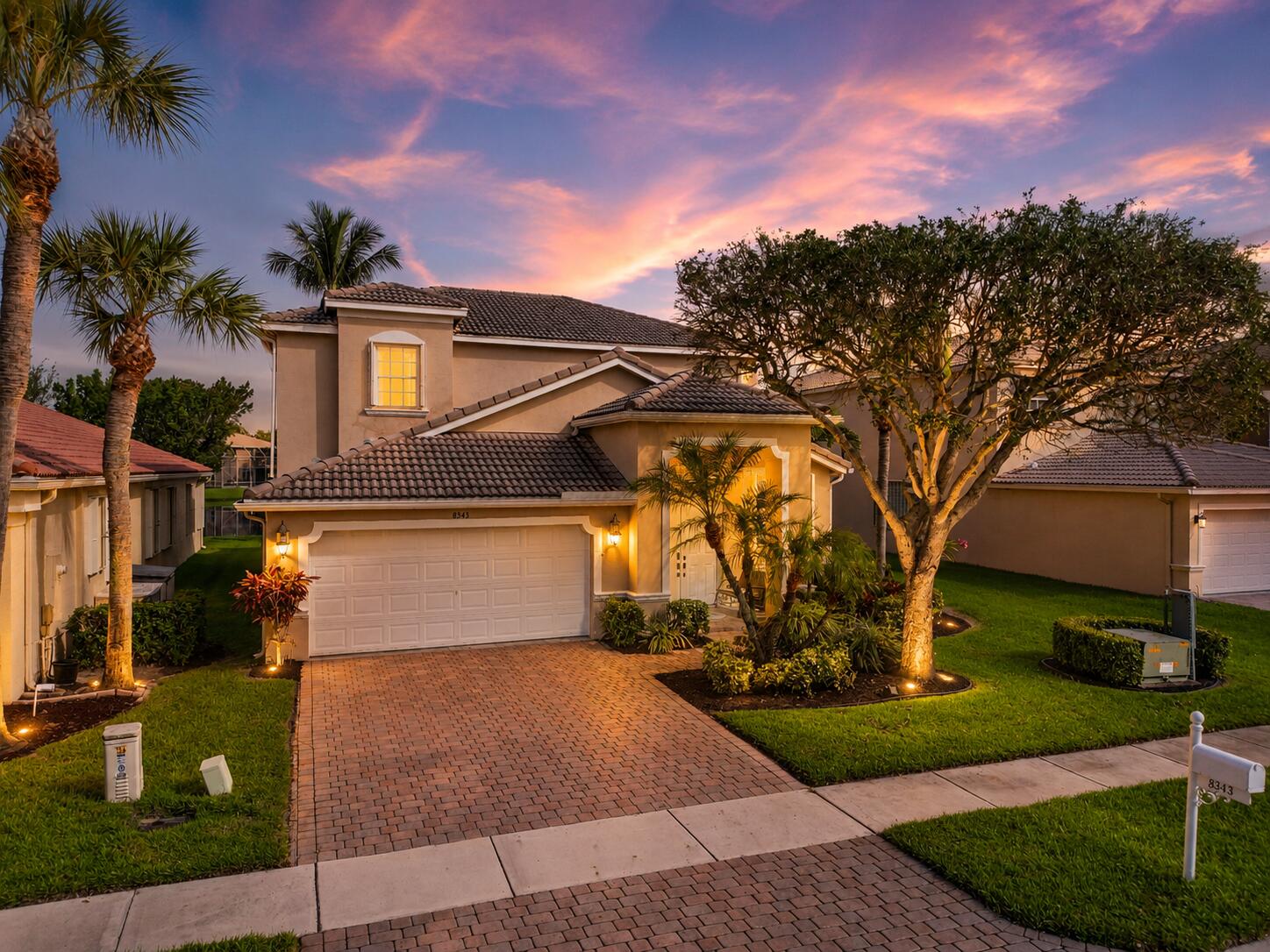 8343 GENOVA Way