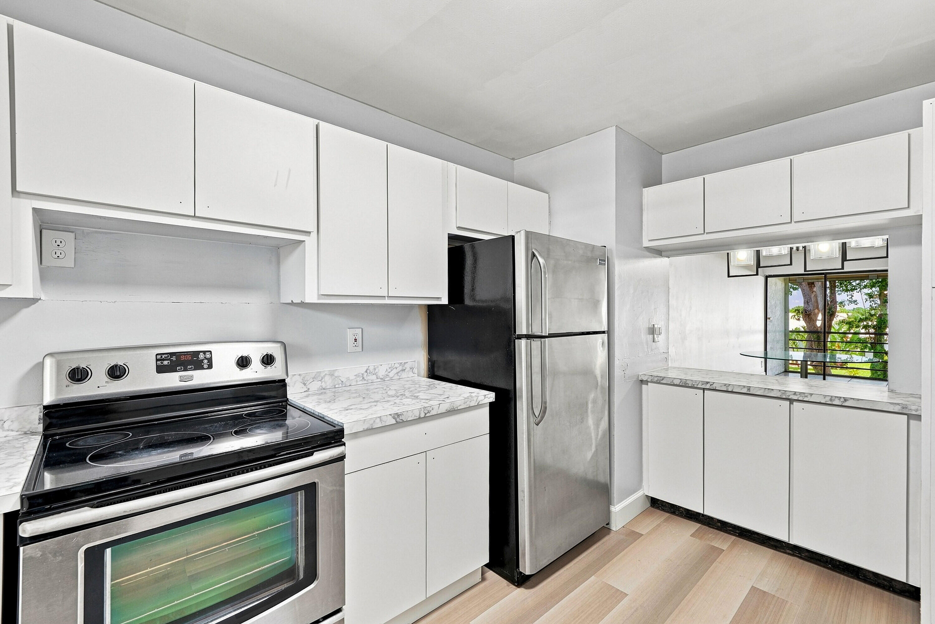 2181 W Woolbright Road N201 Property Photo 4