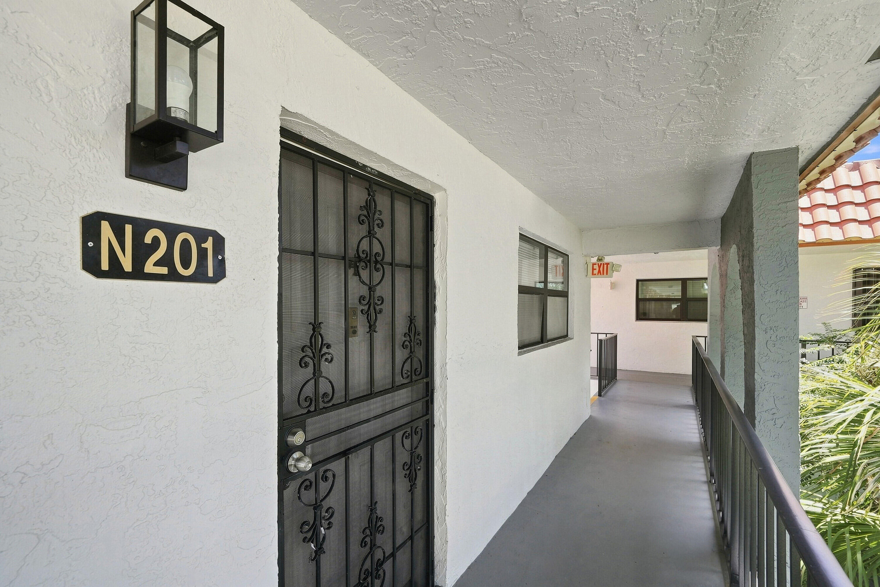2181 W Woolbright Road N201 Property Photo 31