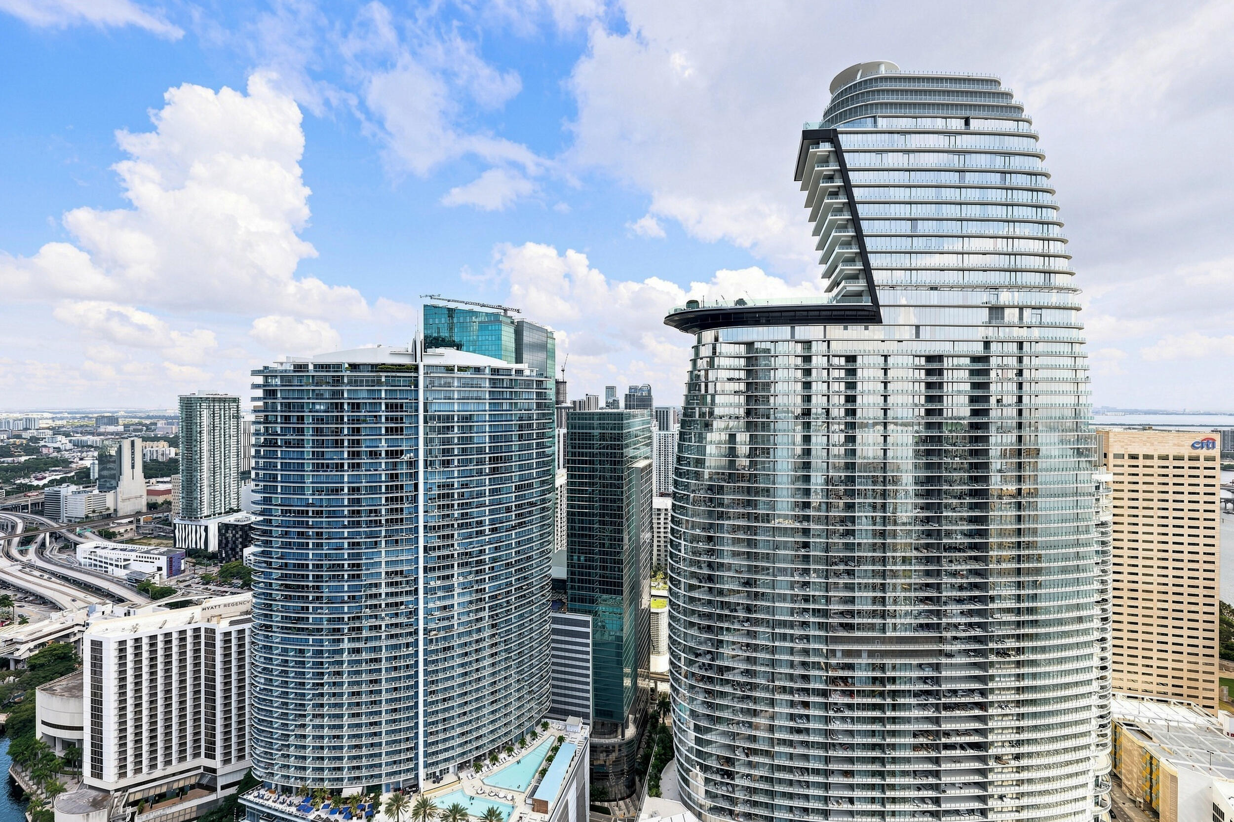 465 Brickell Avenue 5102 Property Photo 28