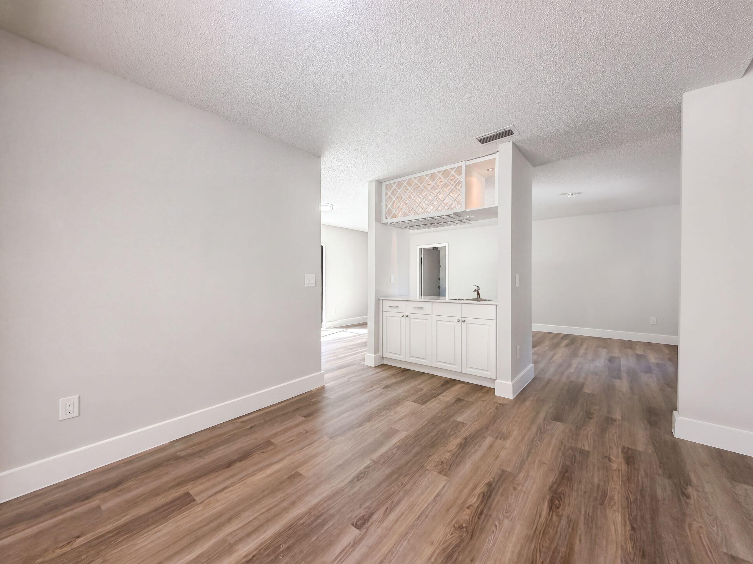 888 Brightwood Property Photo 6