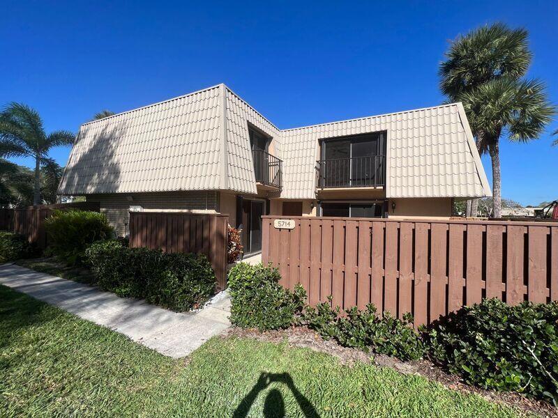 5714 57TH Way Property Photo 1
