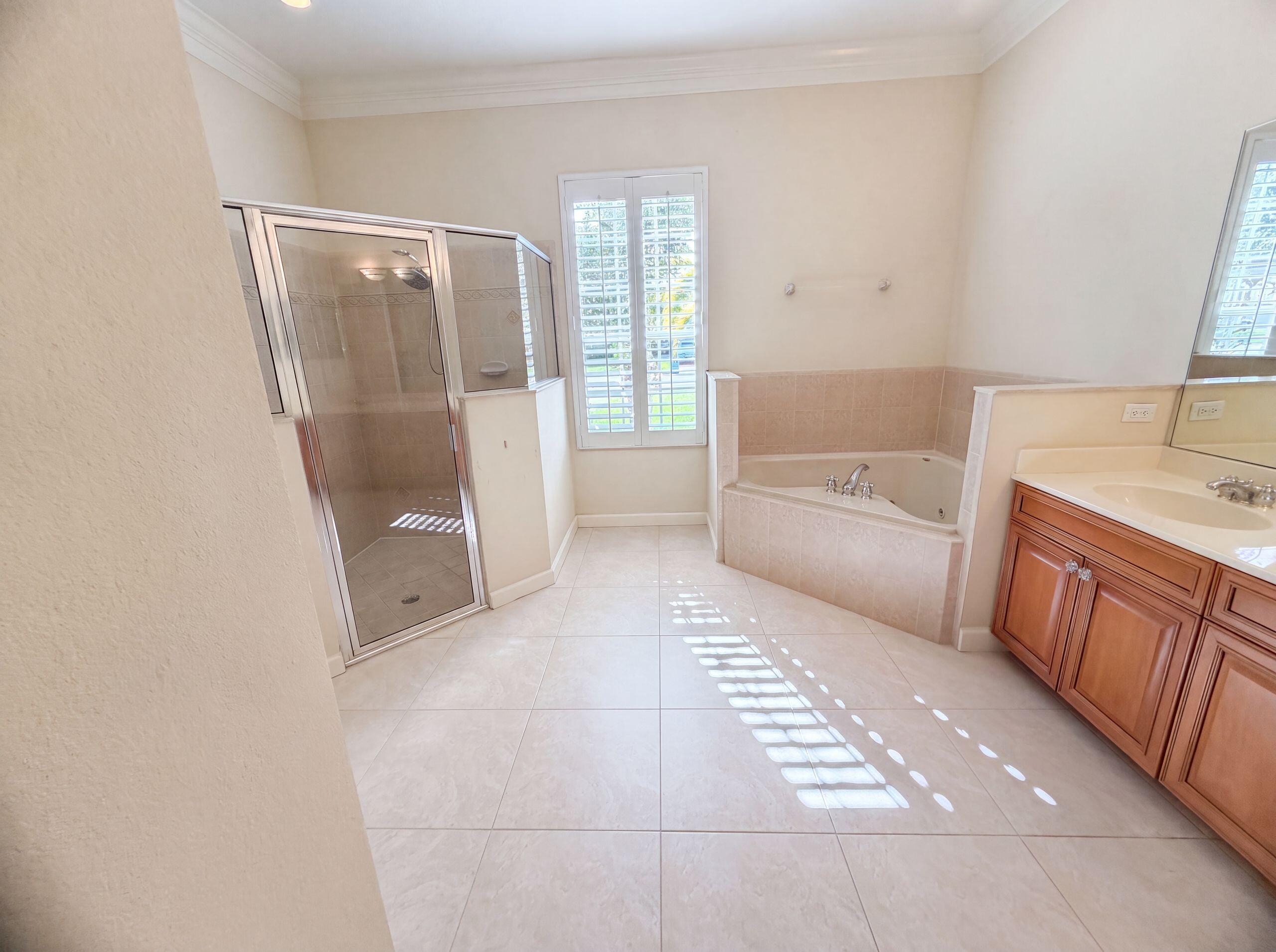 424 Dover Property Photo 20