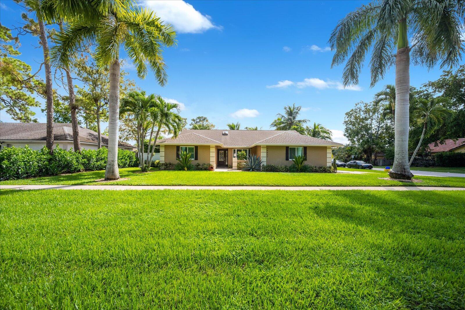 14832 PADDOCK Drive Property Photo 1