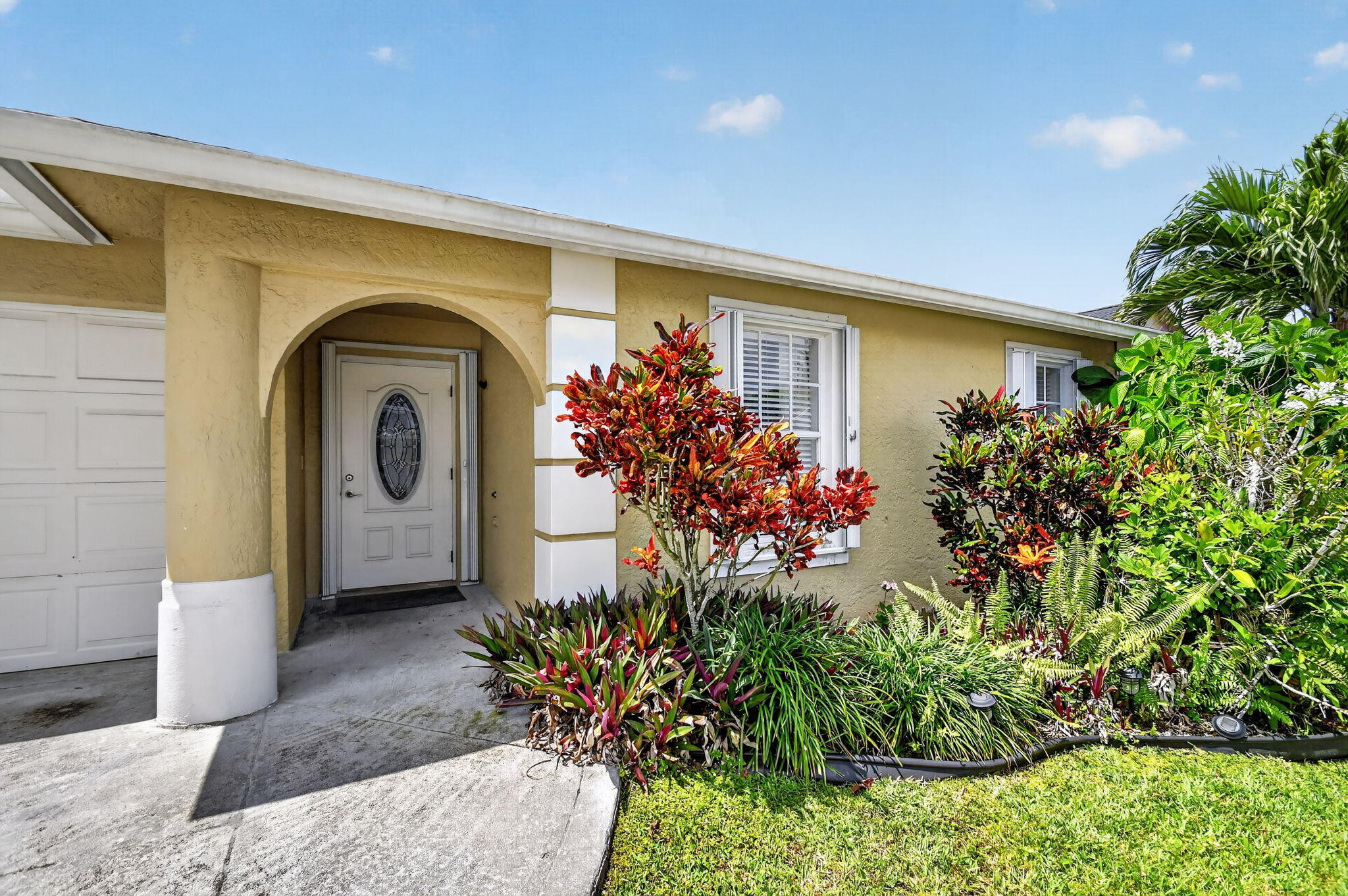 1080 Salmon Isle Property Photo 4