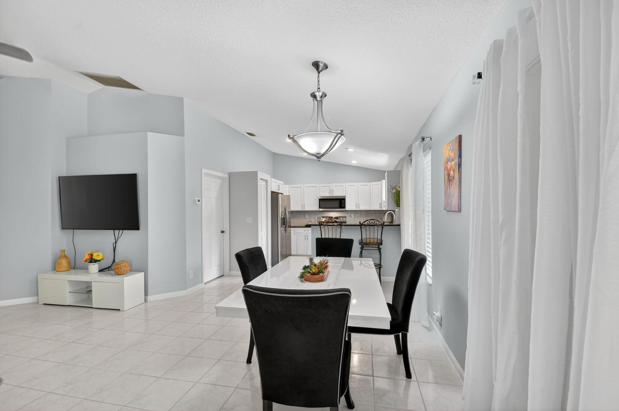 1080 Salmon Isle Property Photo 23