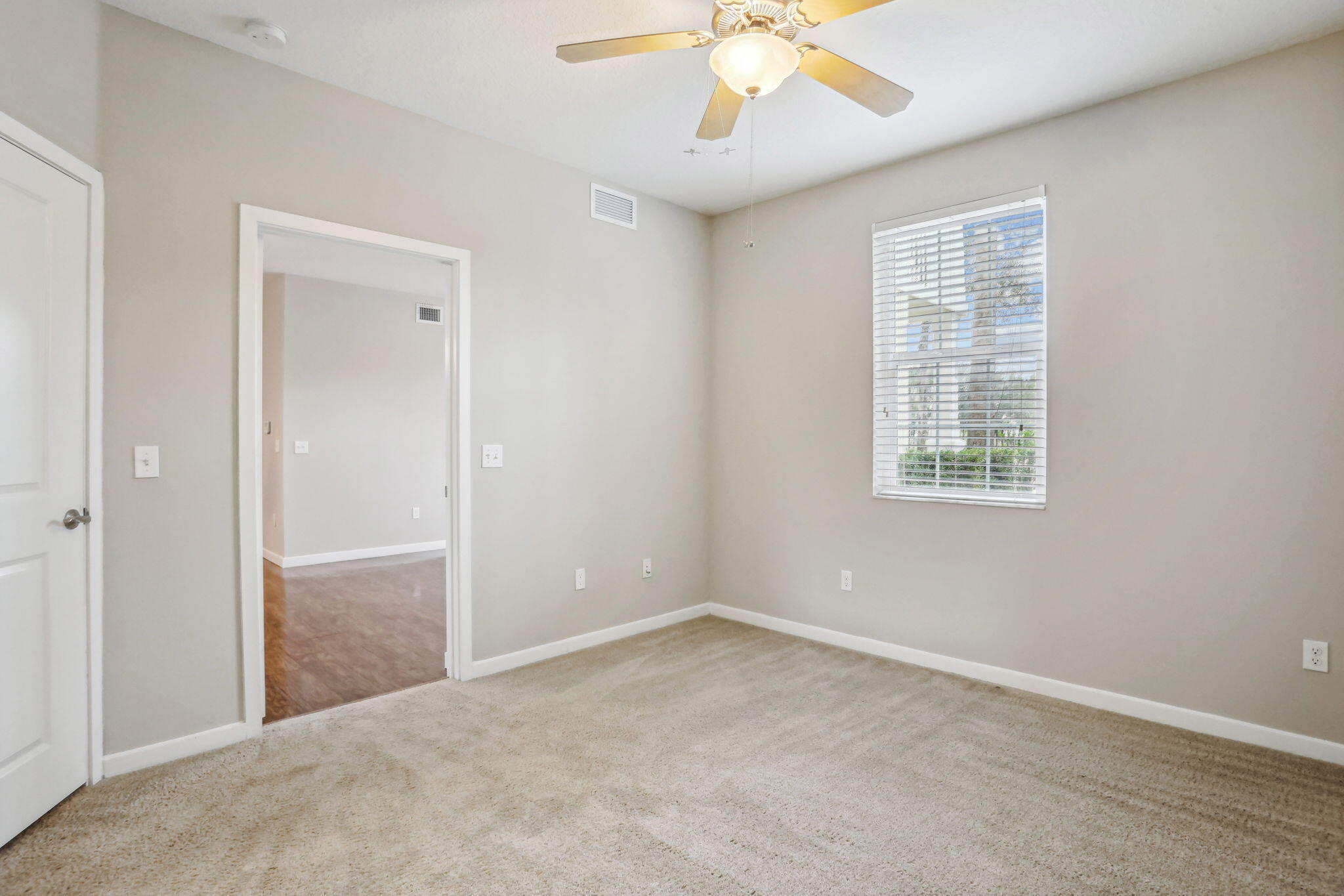 3607 High Ridge Road 207 Property Photo 19