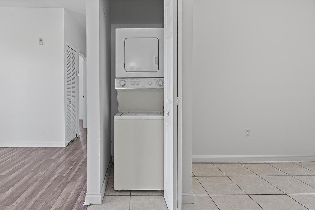 105 2nd Street 3 Property Photo 13