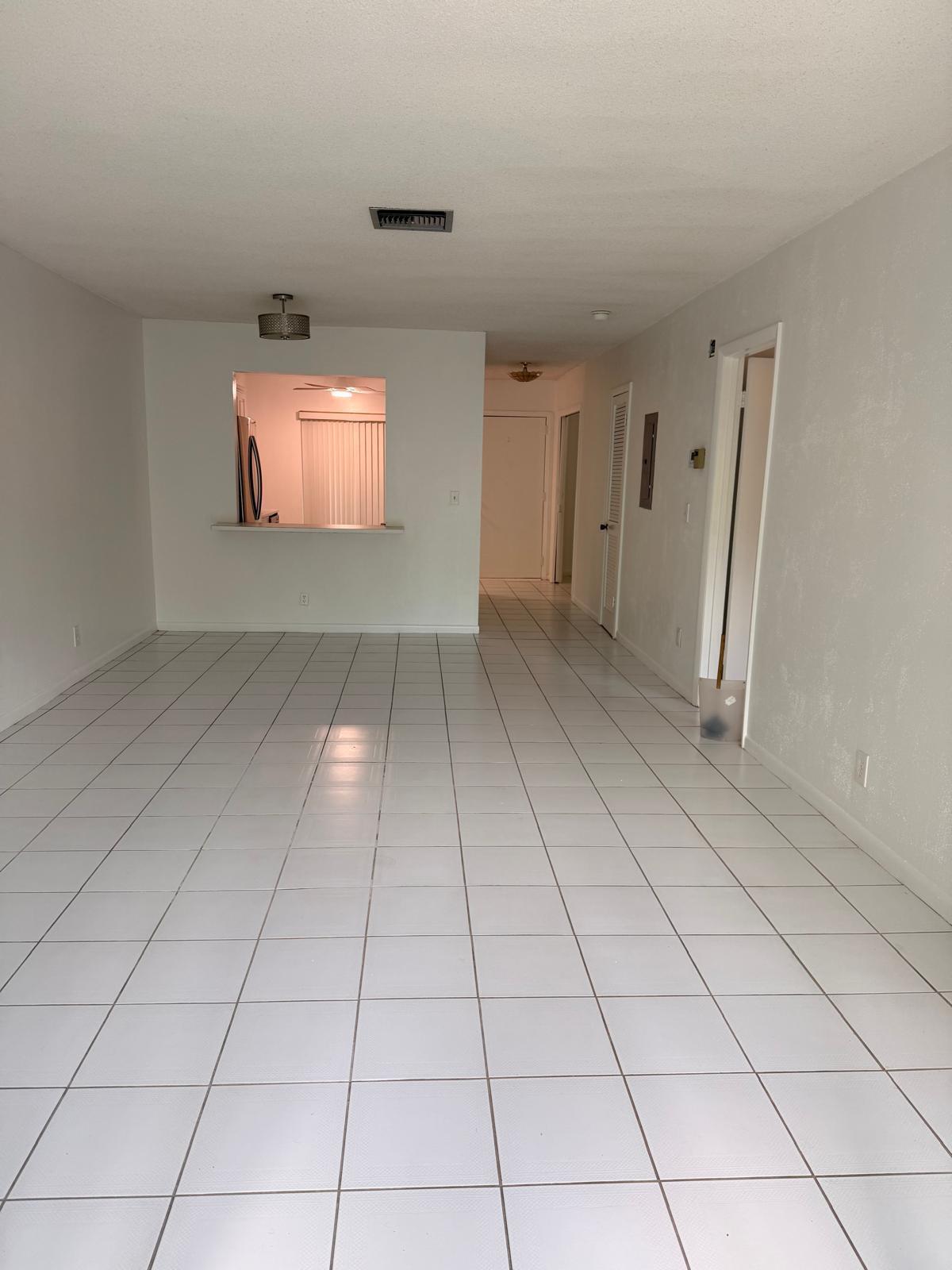 13696 Via Flora G Property Photo 10