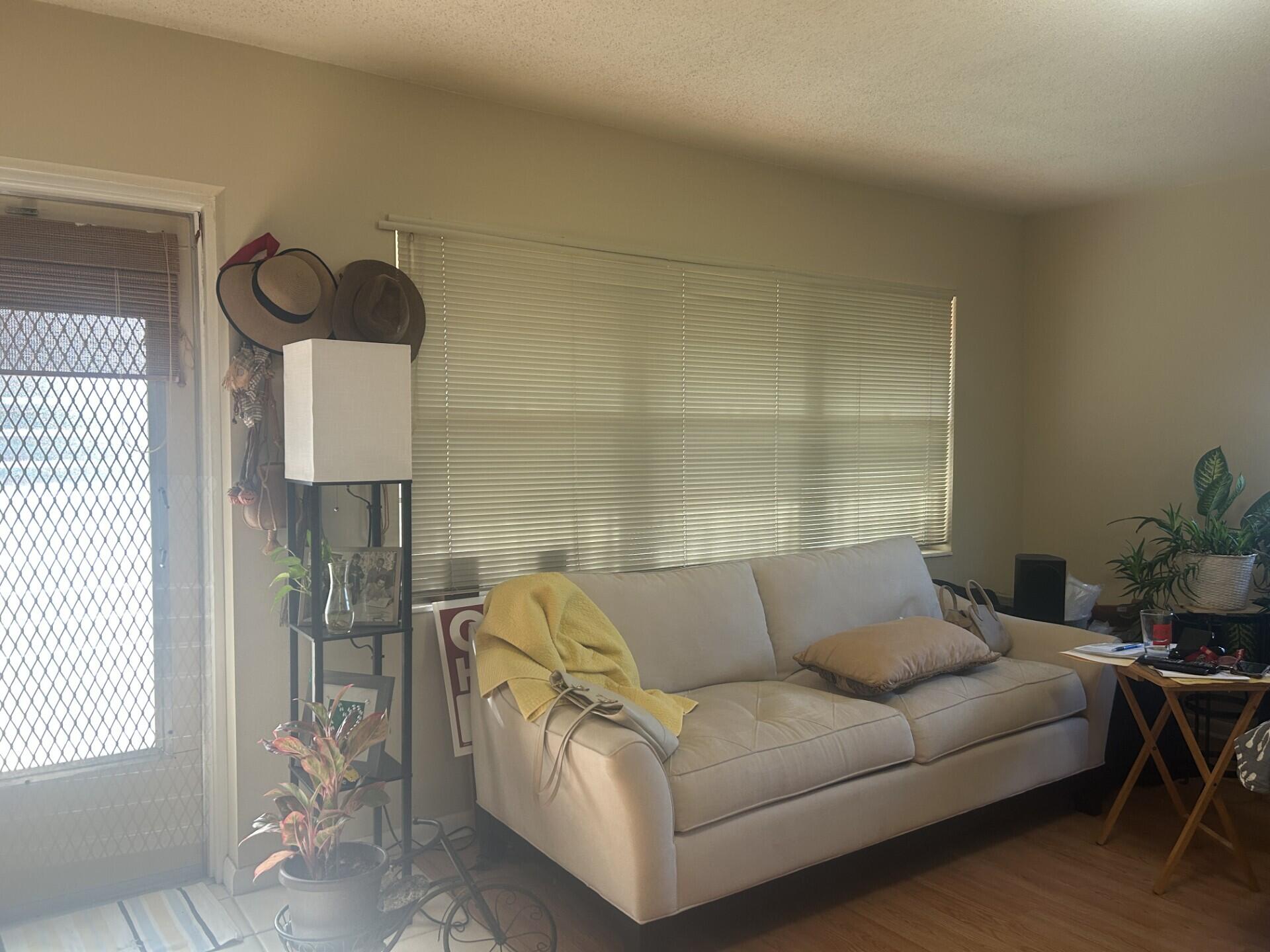 126 Bedford E Property Photo 11