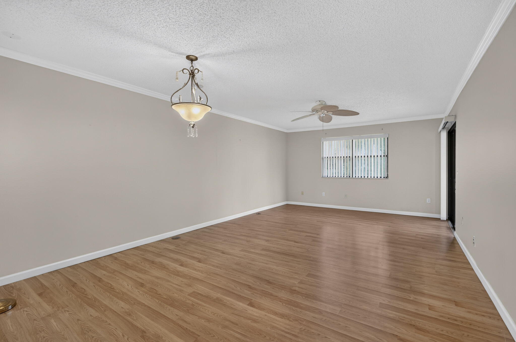 184 Mastic Tree Court Property Photo 15