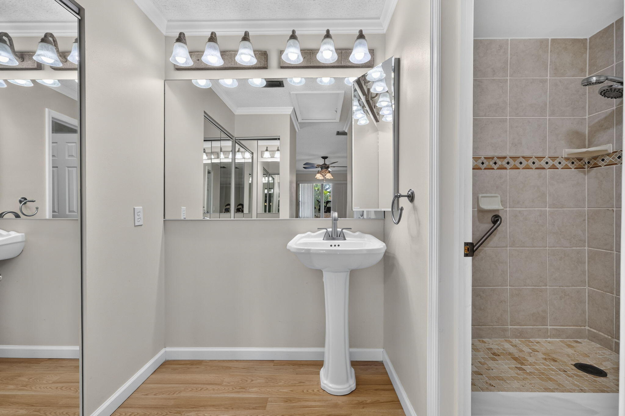 184 Mastic Tree Court Property Photo 34