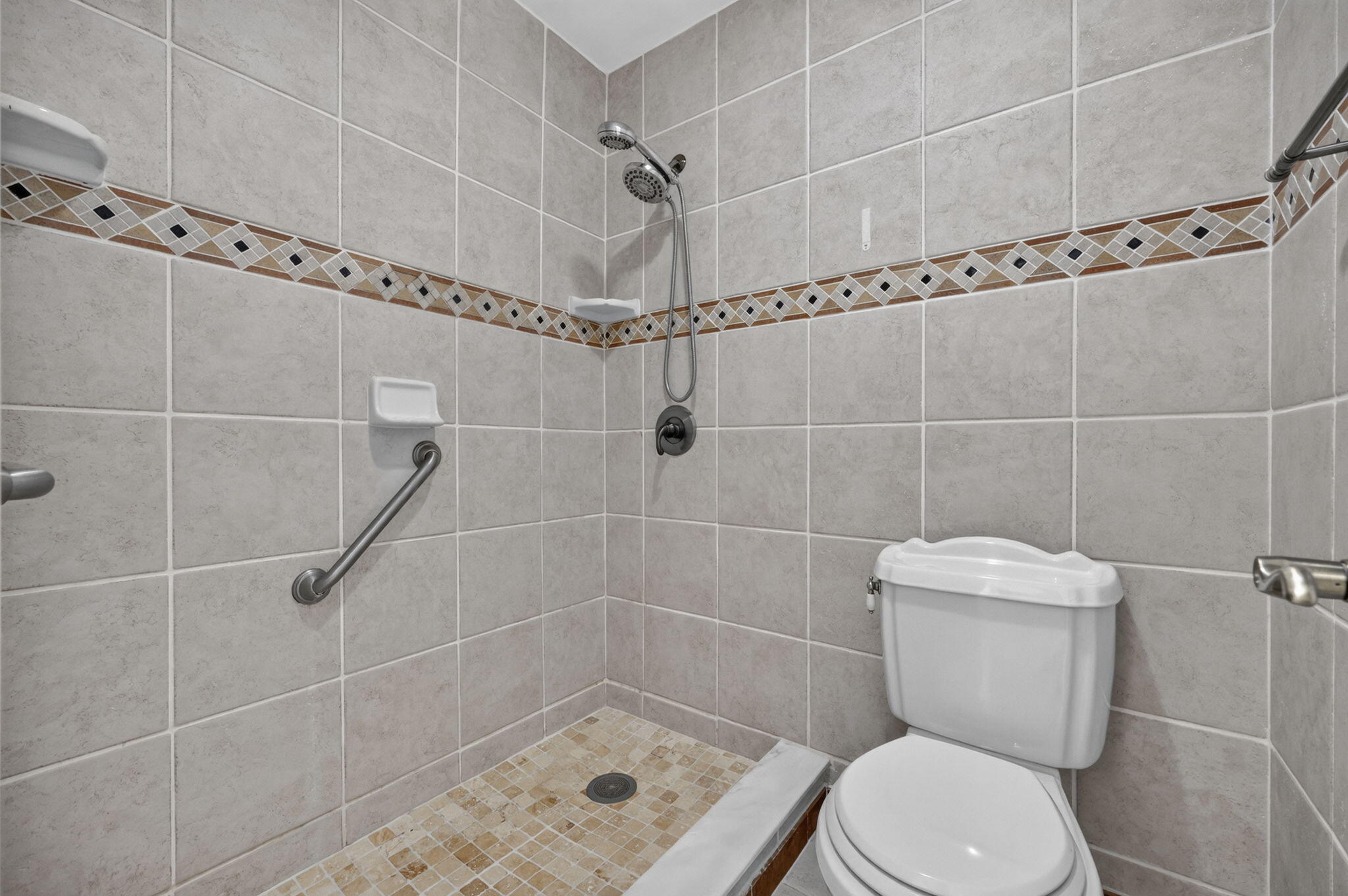 184 Mastic Tree Court Property Photo 37