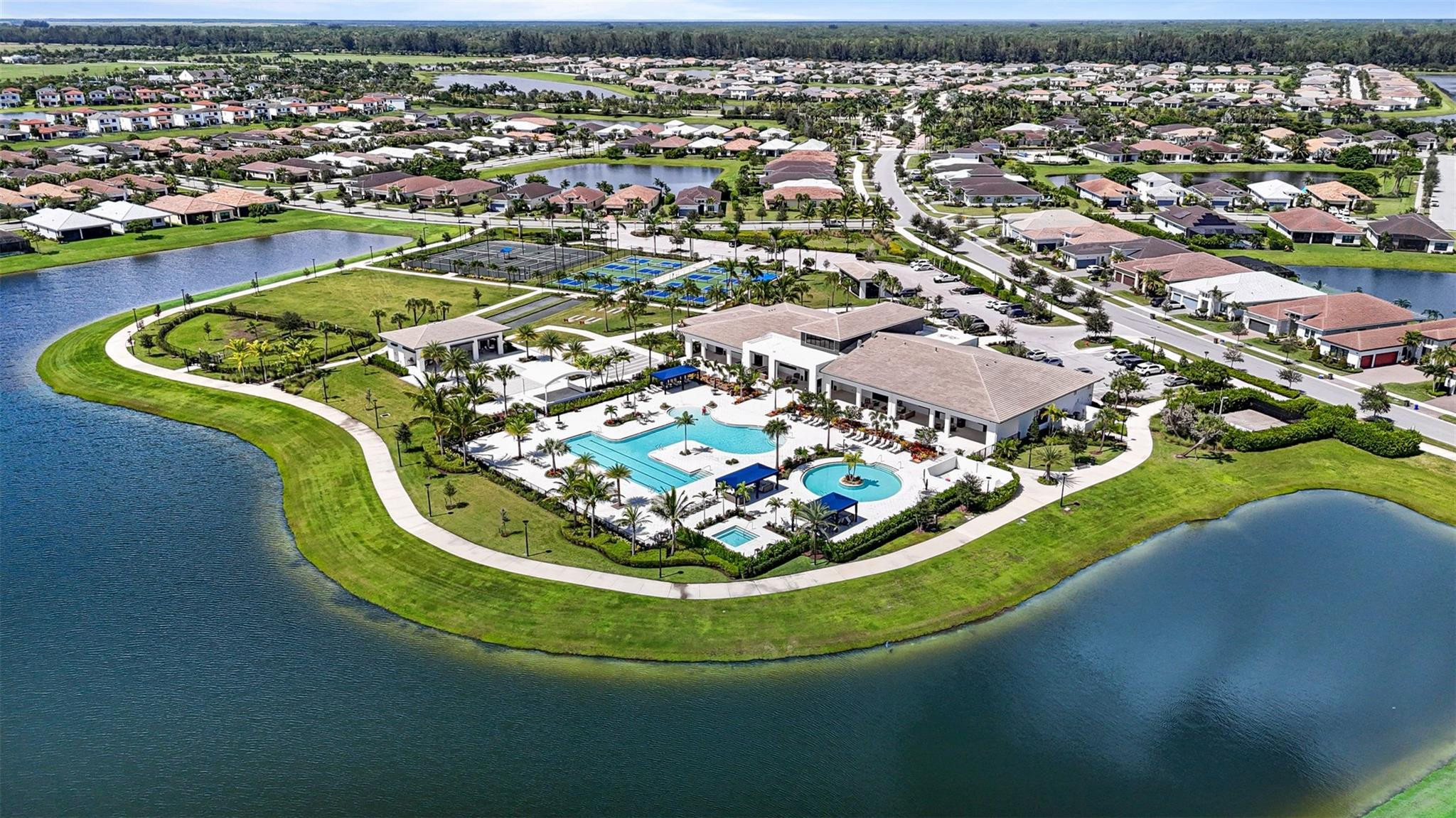 5303 Saint Armands Way Property Photo 46