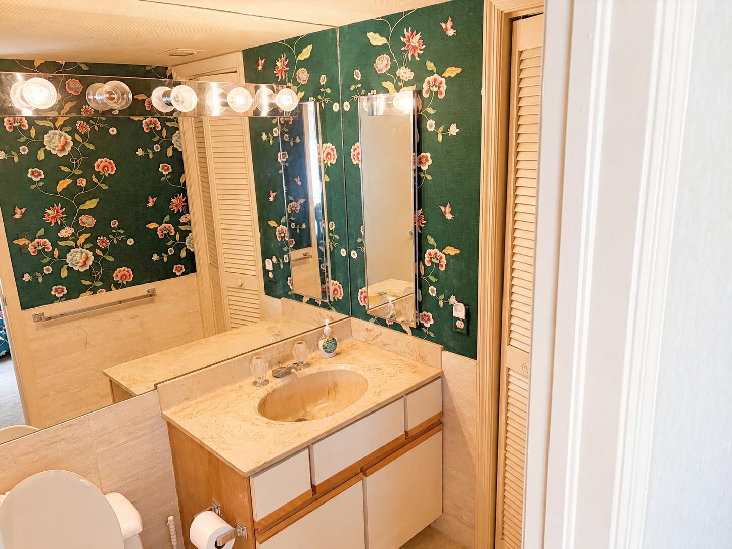 3407 S Ocean Boulevard Property Photo 10
