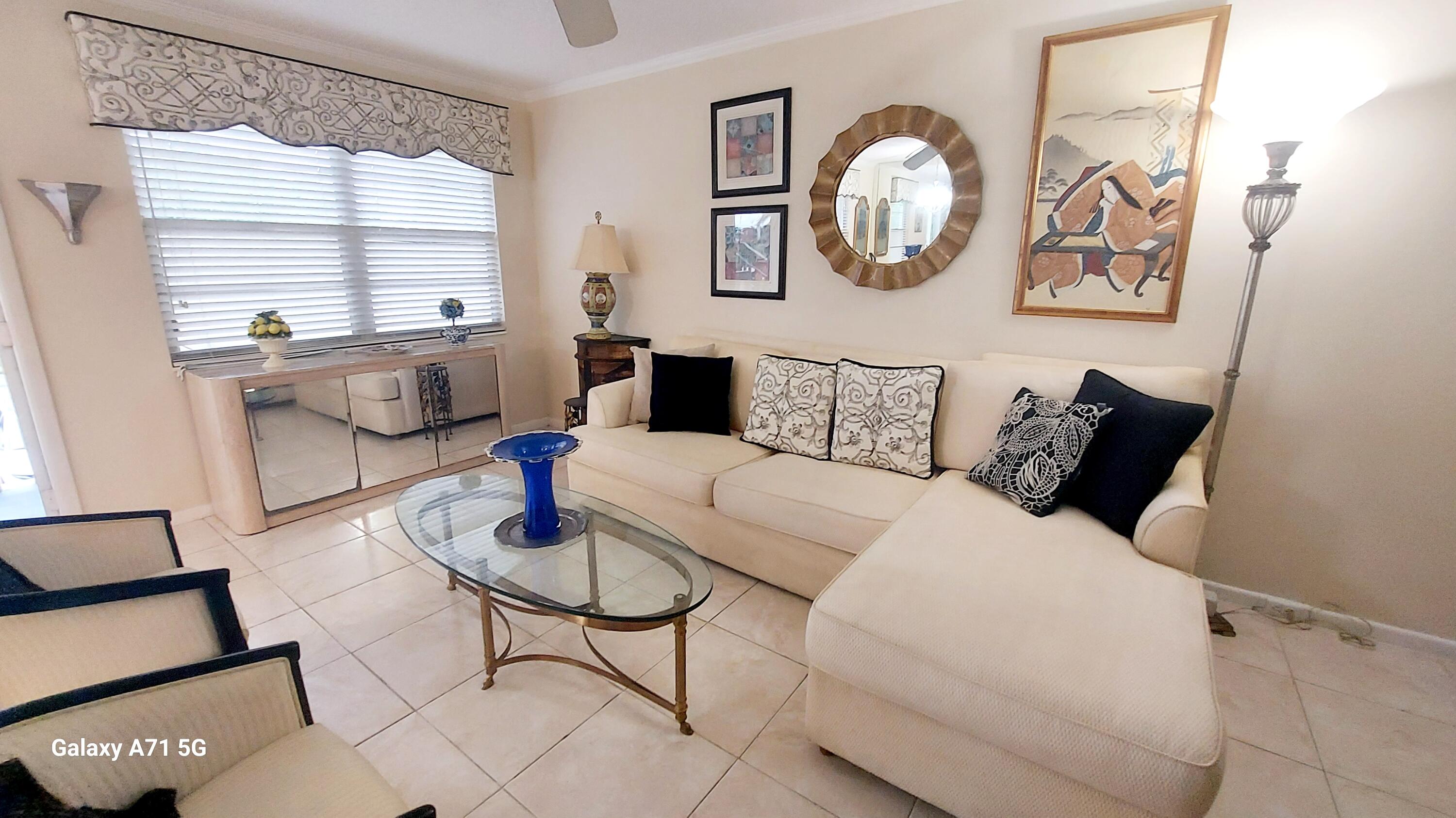 2067 Ainslie Drive Property Photo 1