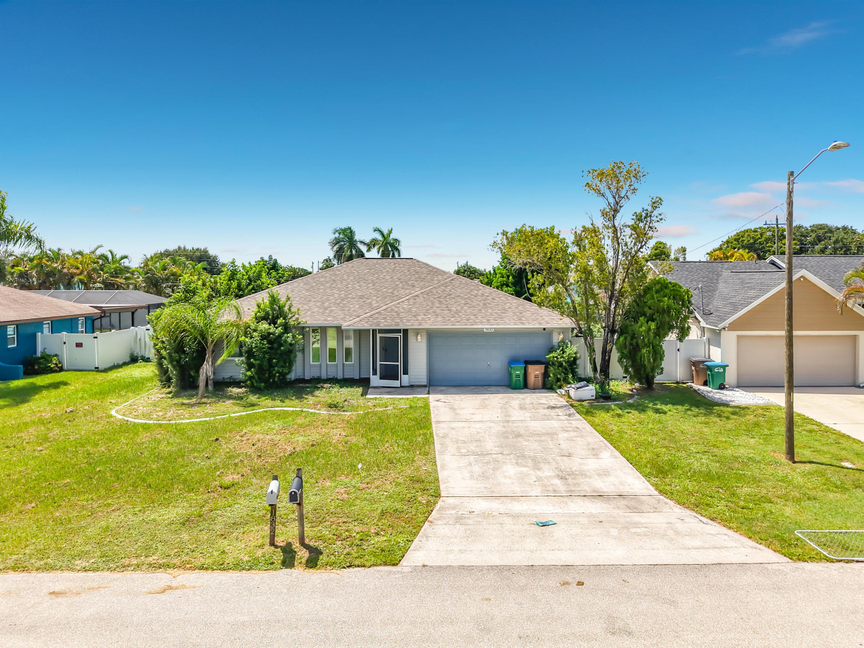 1832 Se Van Loon Terrace Property Photo 49