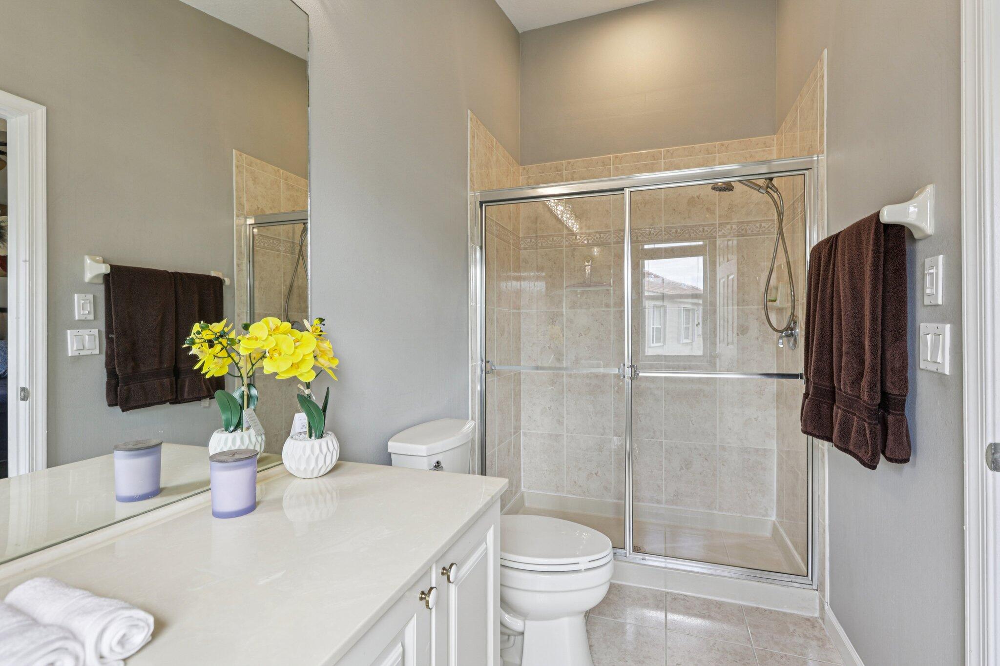 9070 Tremezzo Lane Property Photo 17