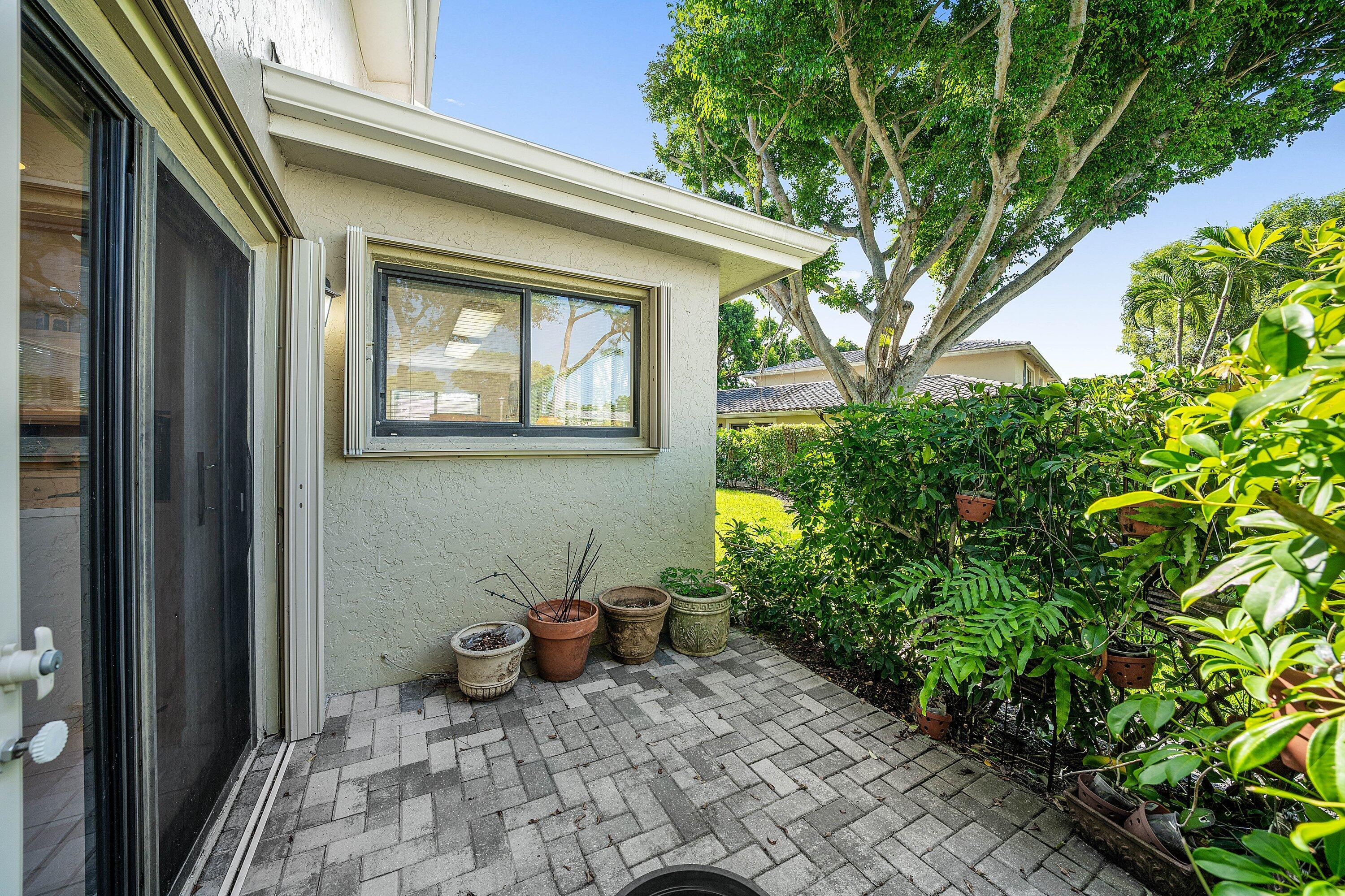 16 Westgate Lane 16c Property Photo 15