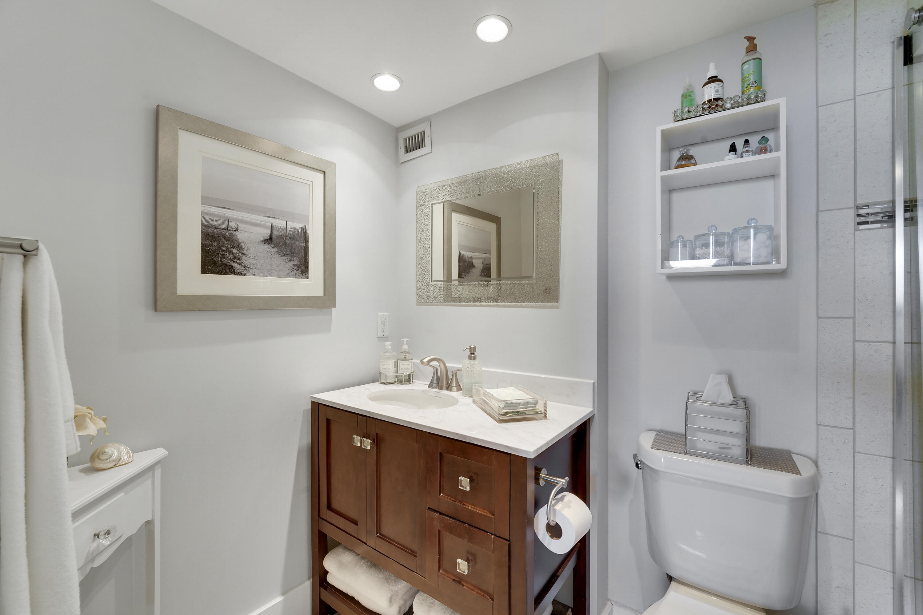 3450 S Ocean Boulevard 424 Property Photo 10