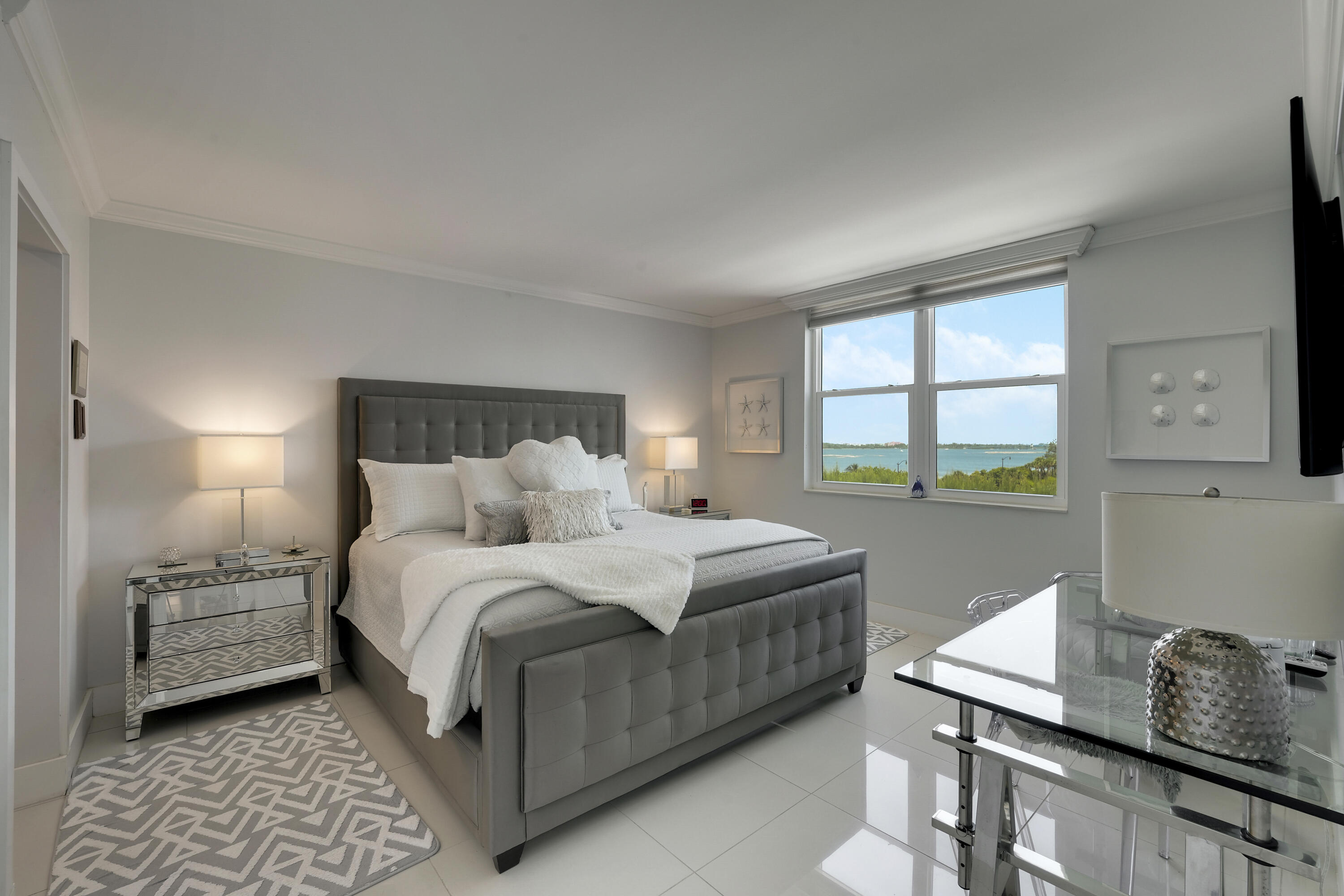 3450 S Ocean Boulevard 424 Property Photo 14