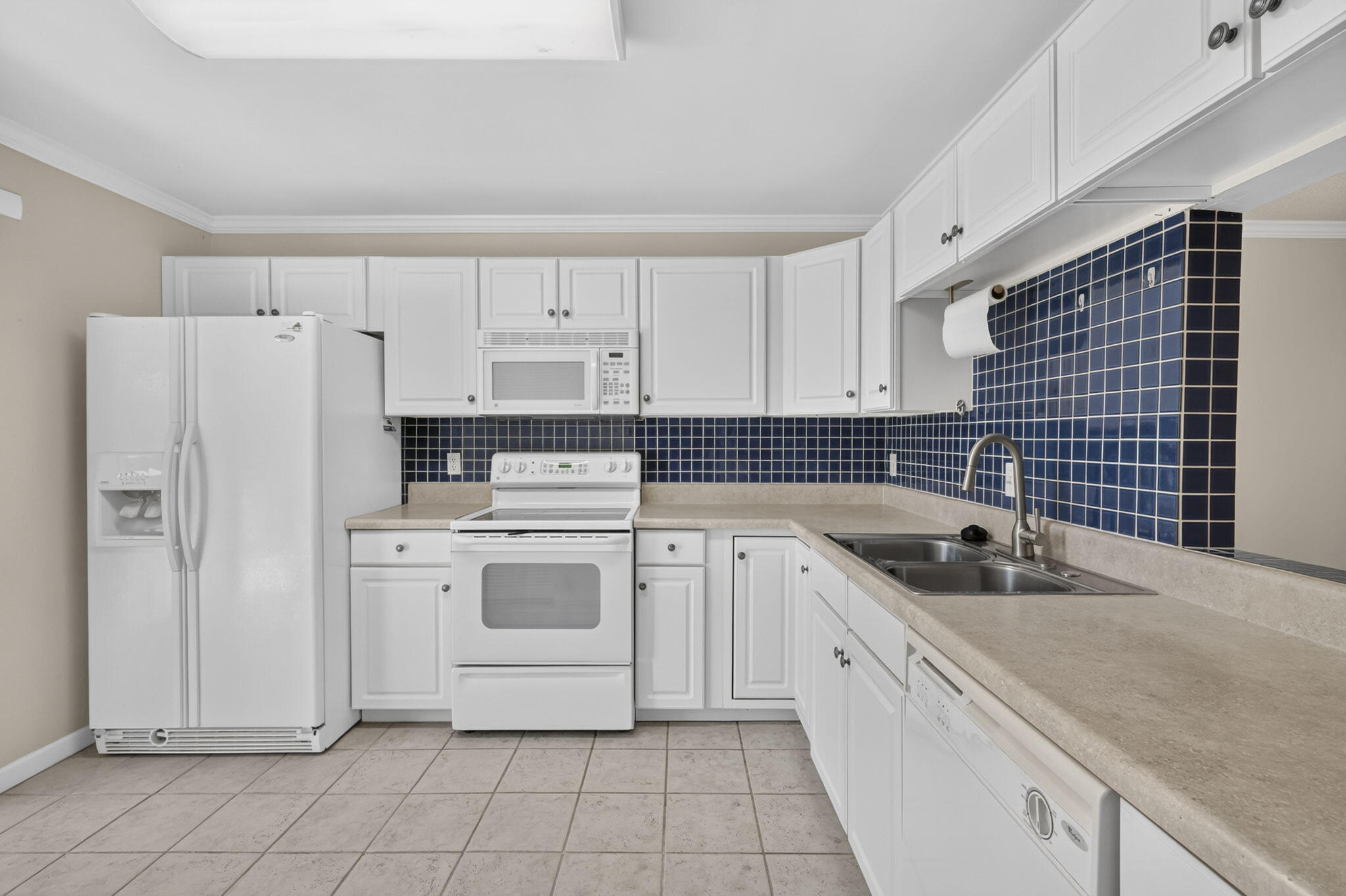 184 Mastic Tree Court Property Photo 10