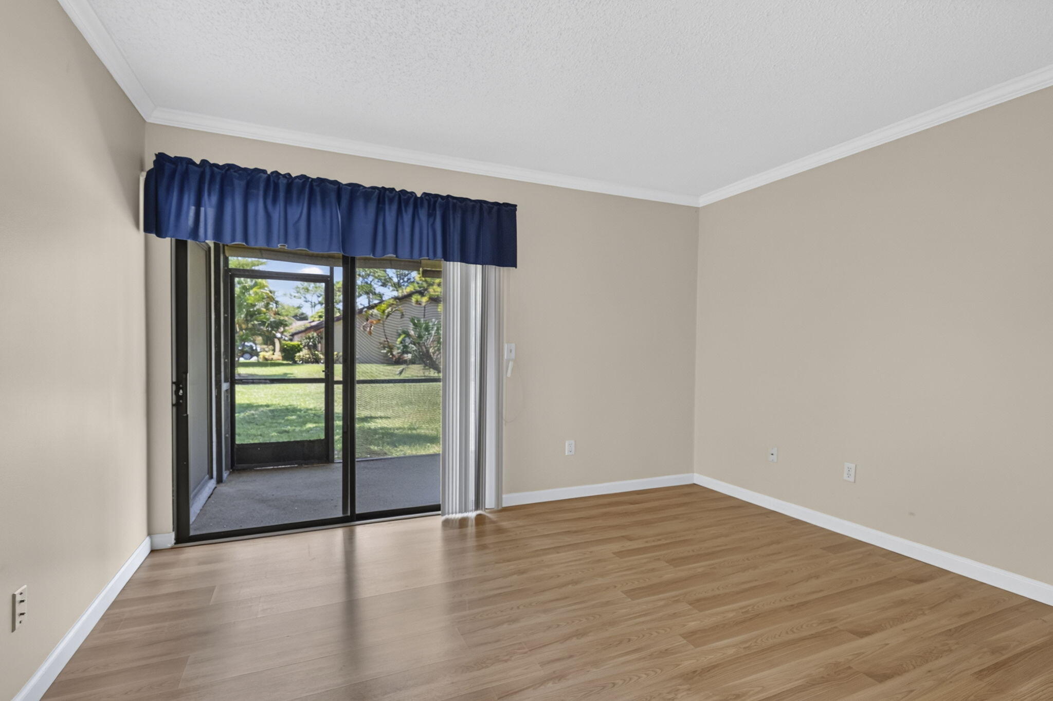 184 Mastic Tree Court Property Photo 21