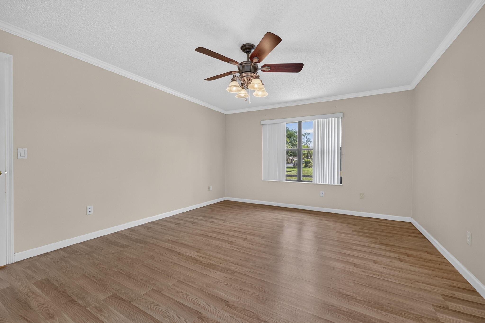 184 Mastic Tree Court Property Photo 30