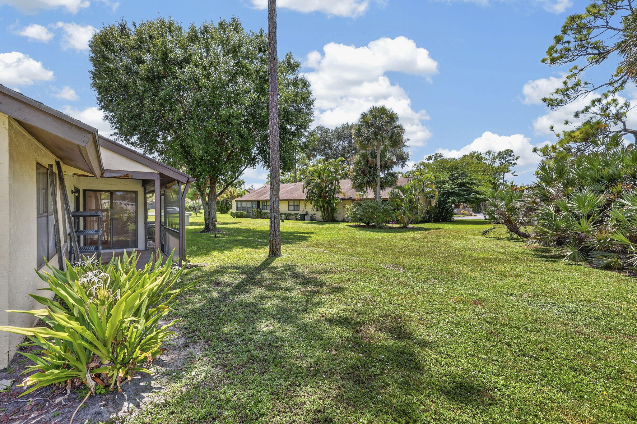 184 Mastic Tree Court Property Photo 42