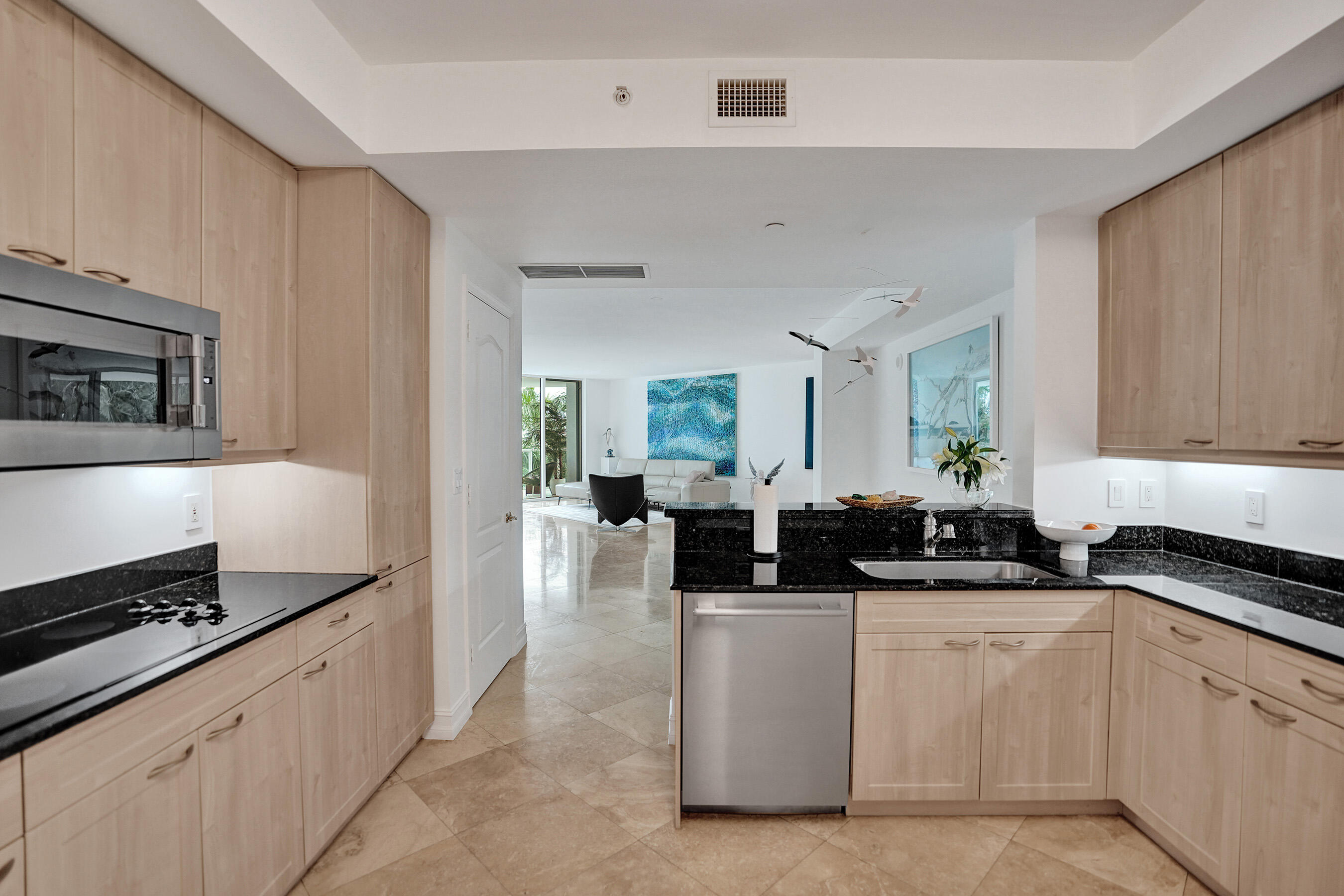 550 Se Mizner Boulevard B506 Property Photo 11