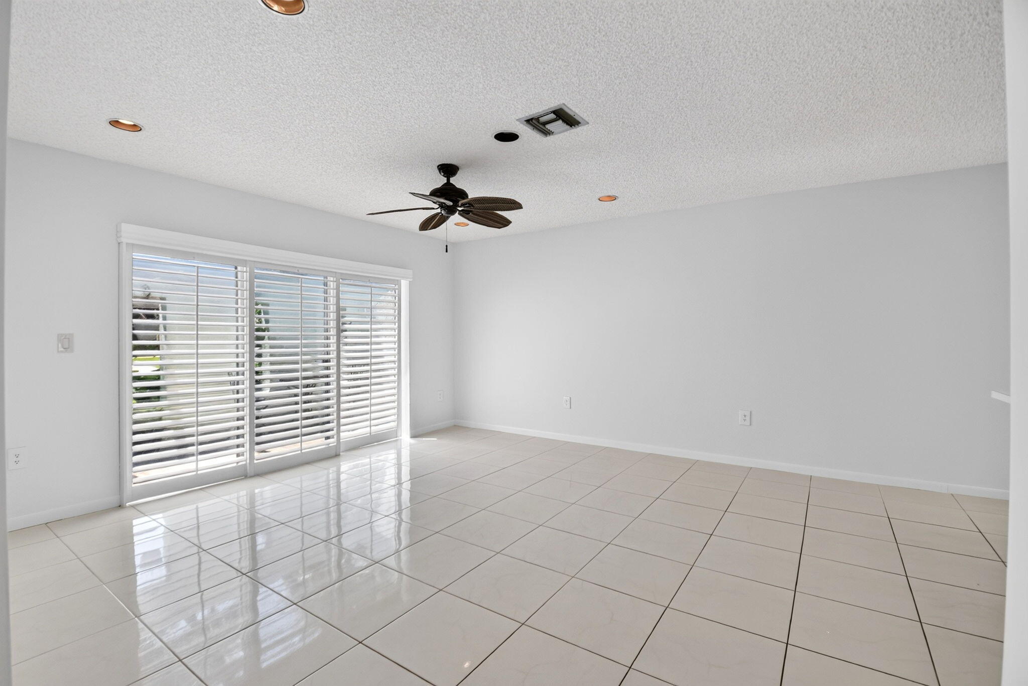 6747 Starkeys Place Property Photo 11