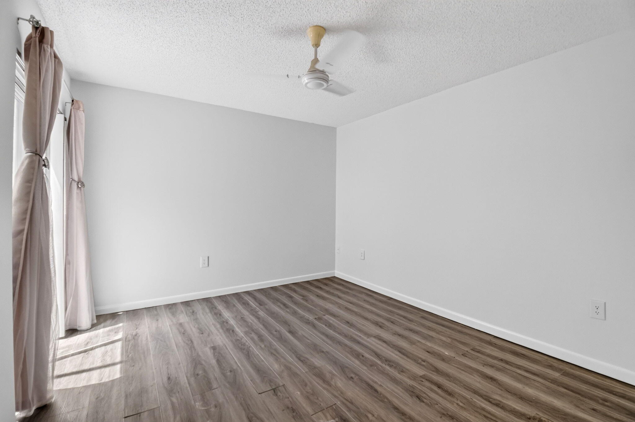 6747 Starkeys Place Property Photo 25