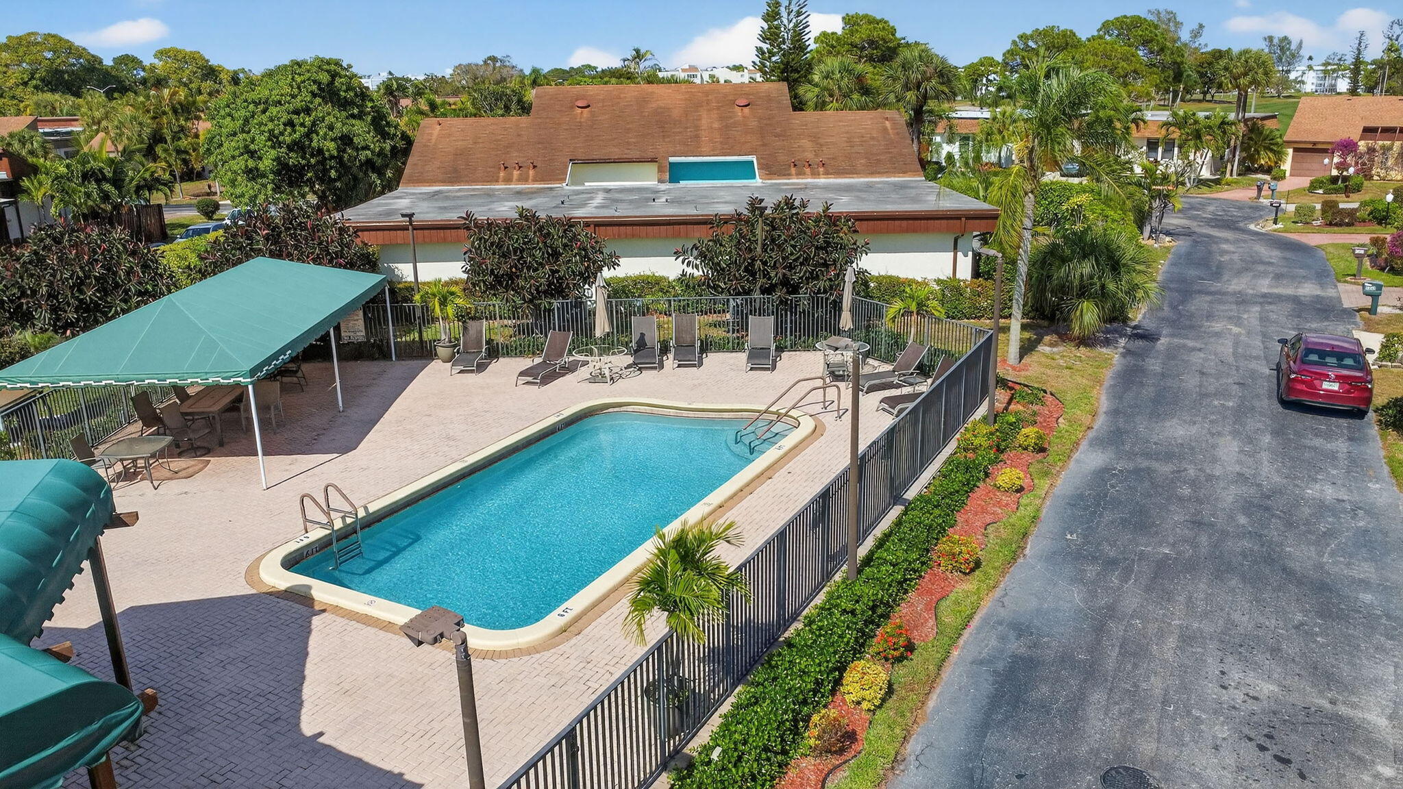6747 Starkeys Place Property Photo 45