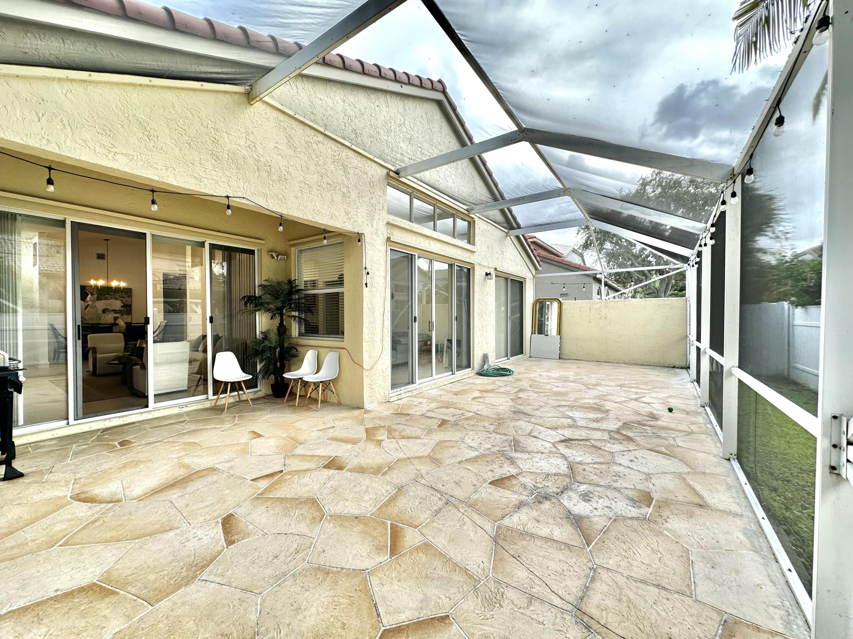 15850 Nw 11th Street Property Photo 4