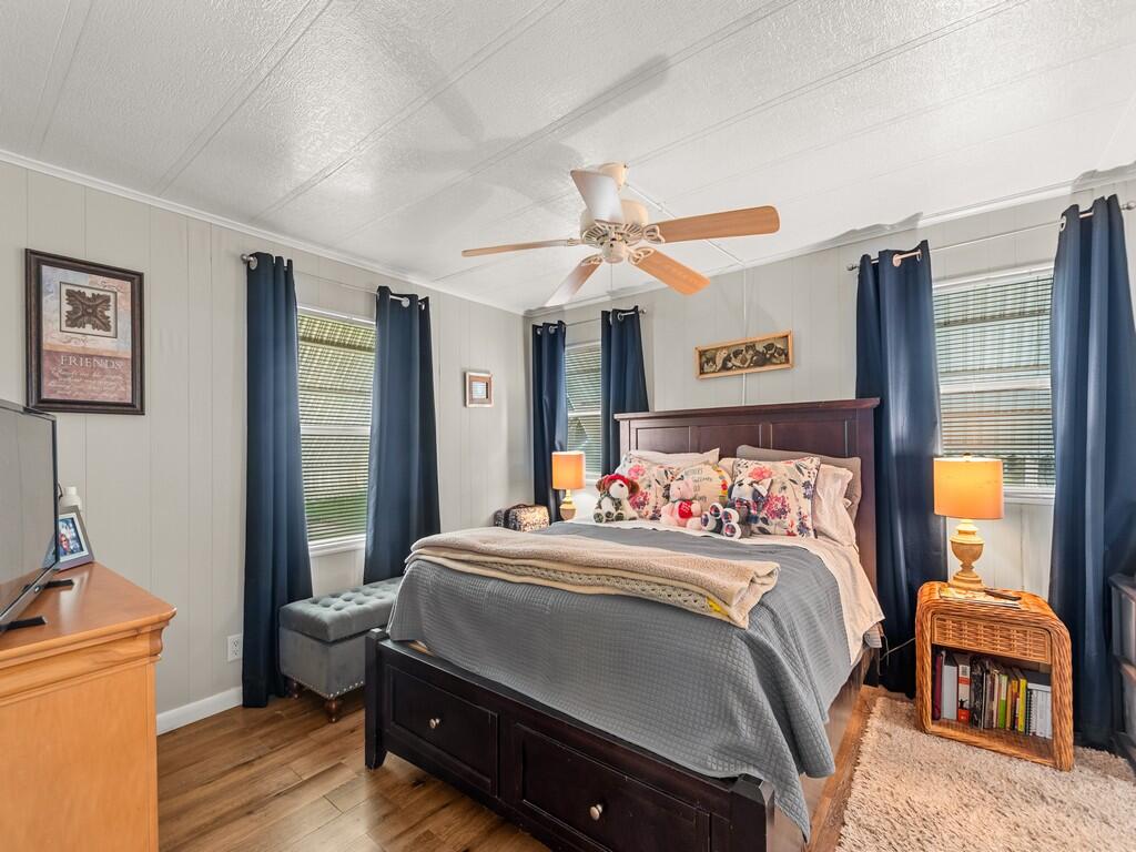 385 Ne Jade Circle Property Photo 22