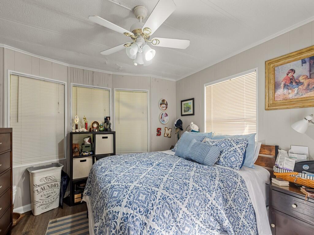 385 Ne Jade Circle Property Photo 25