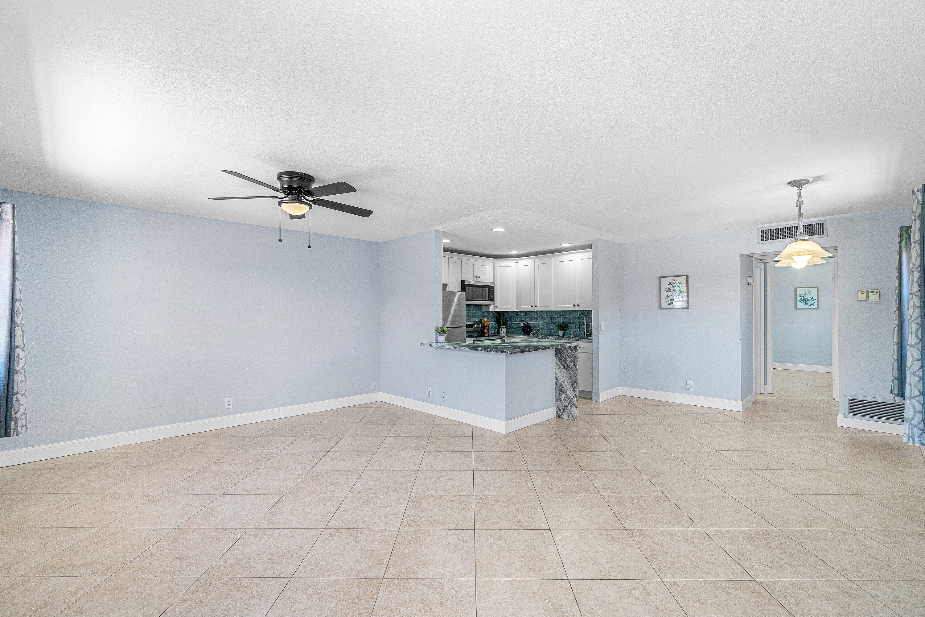 566 Saxony L Property Photo 1