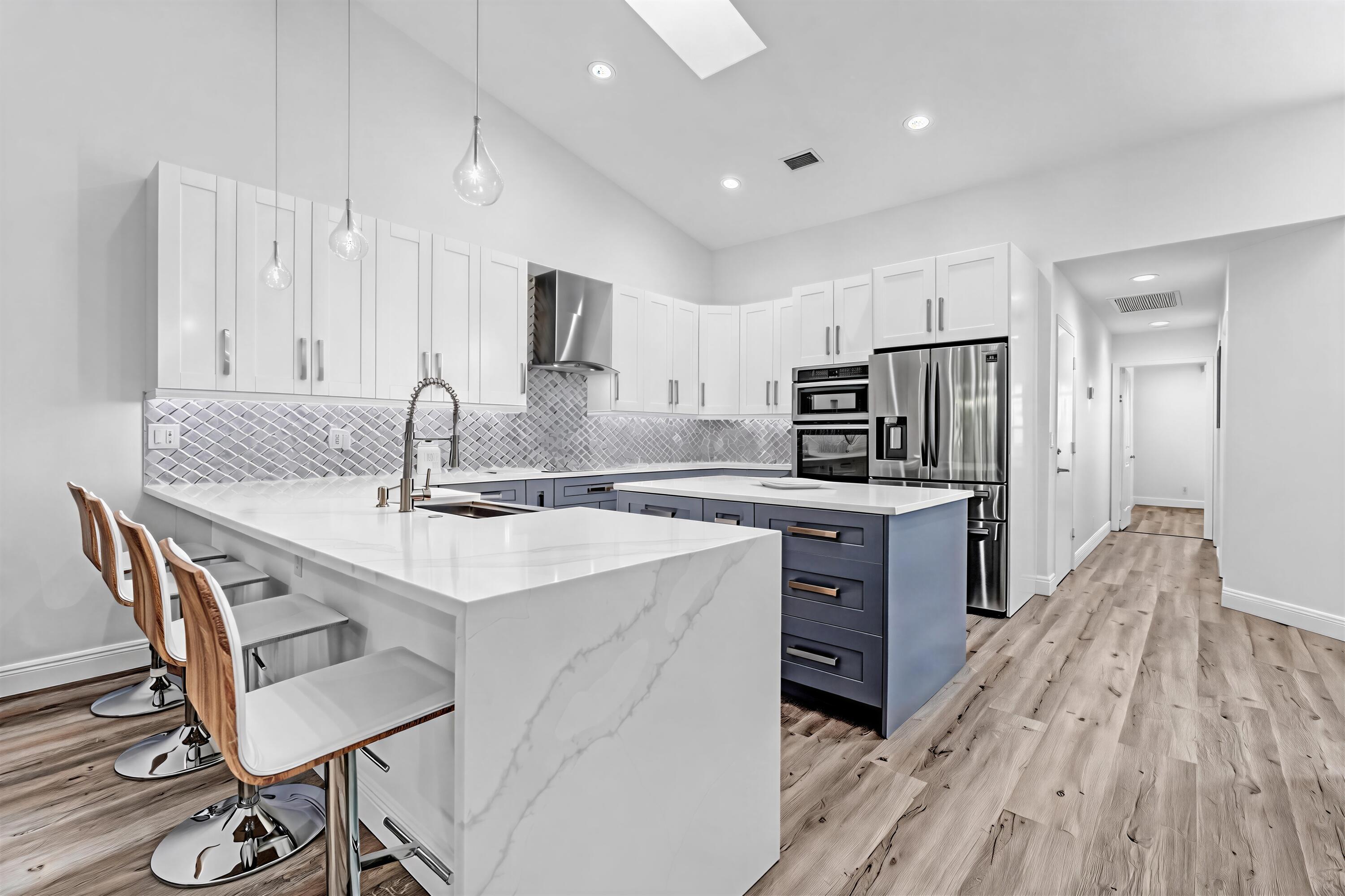 8255 Via Bella Property Photo 9